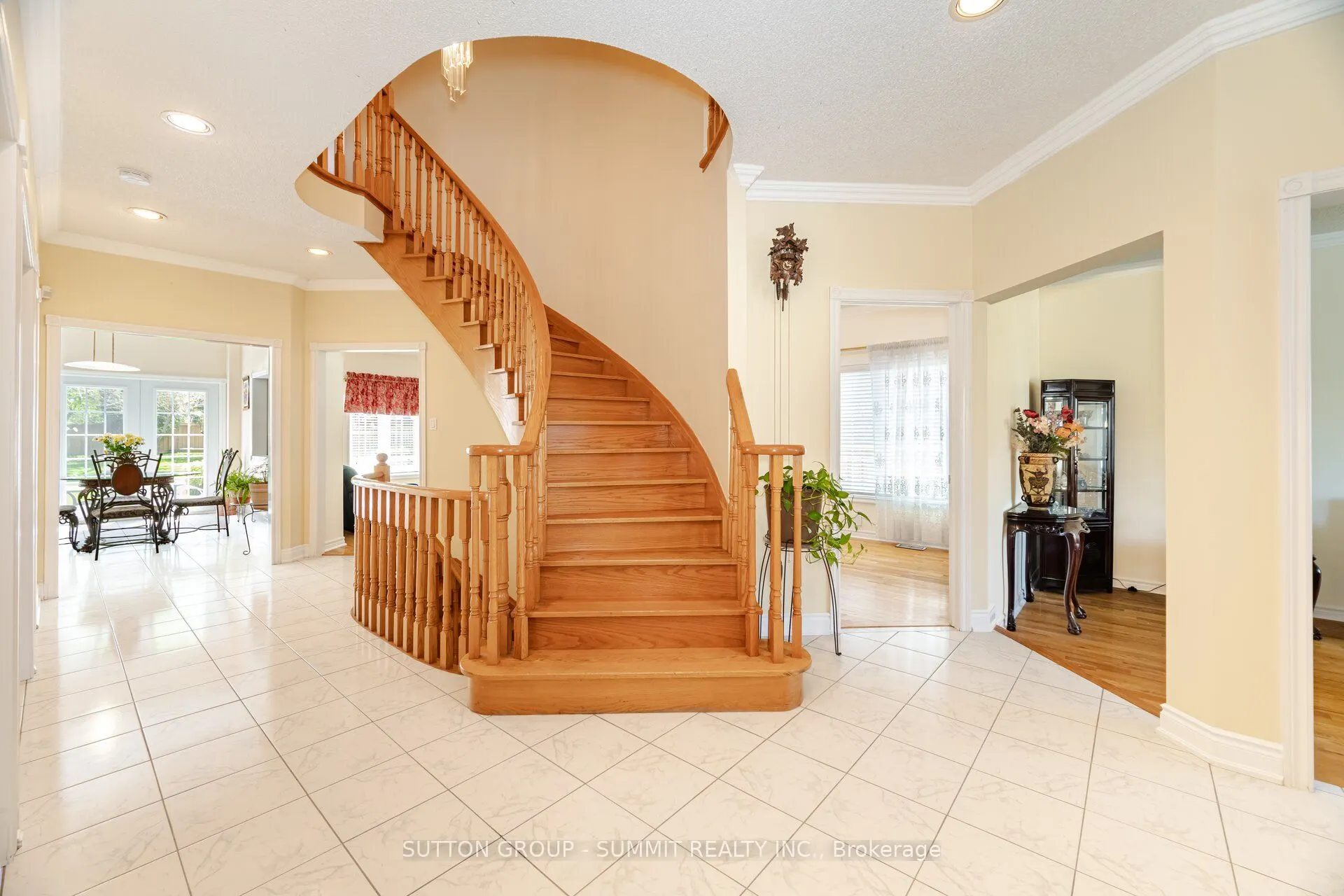 2360 Silverwood Drive