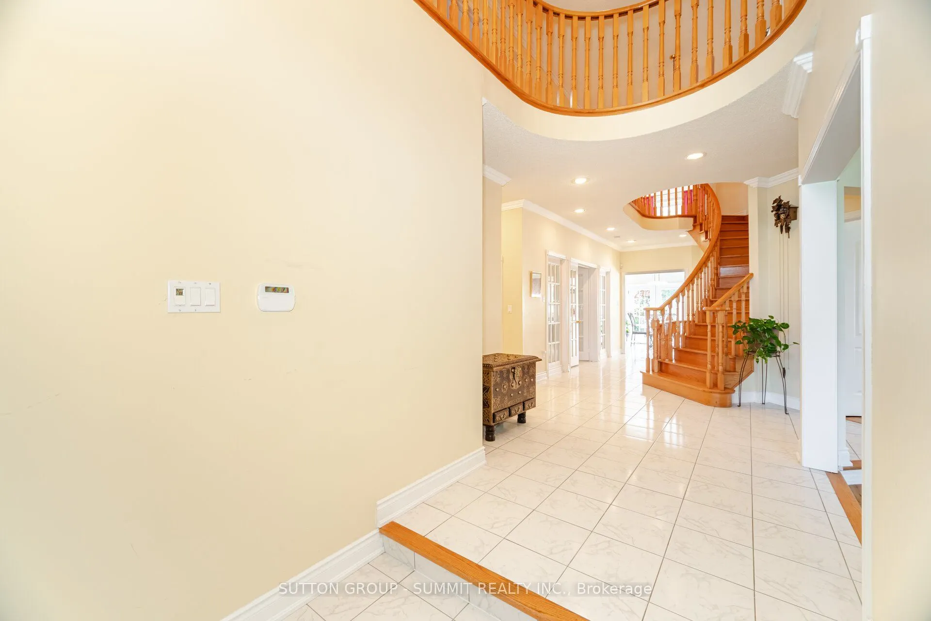 2360 Silverwood Drive