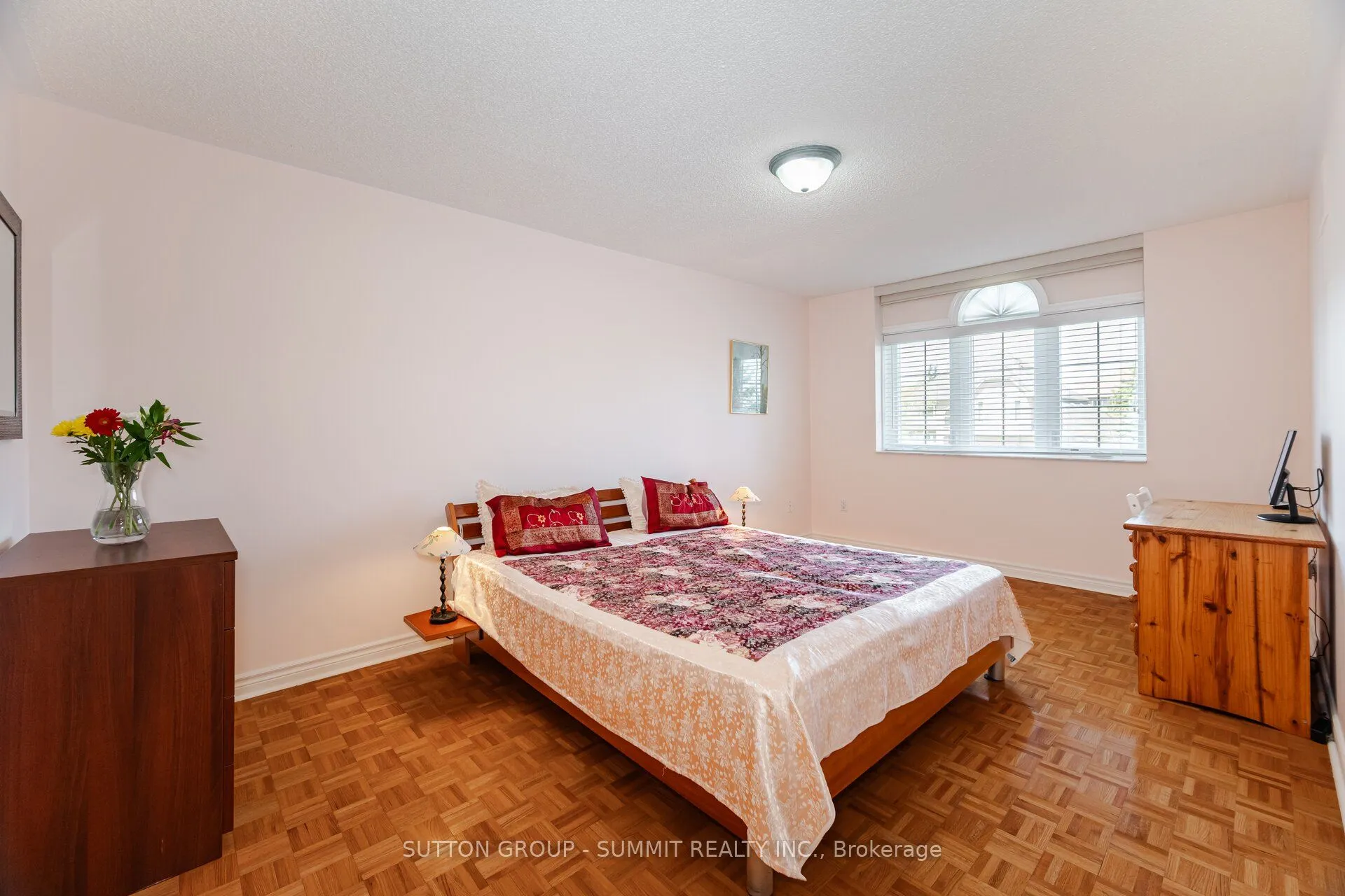 2360 Silverwood Drive