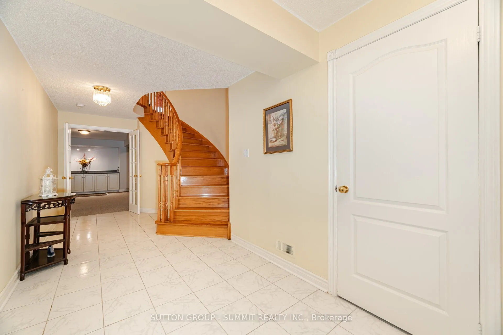 2360 Silverwood Drive