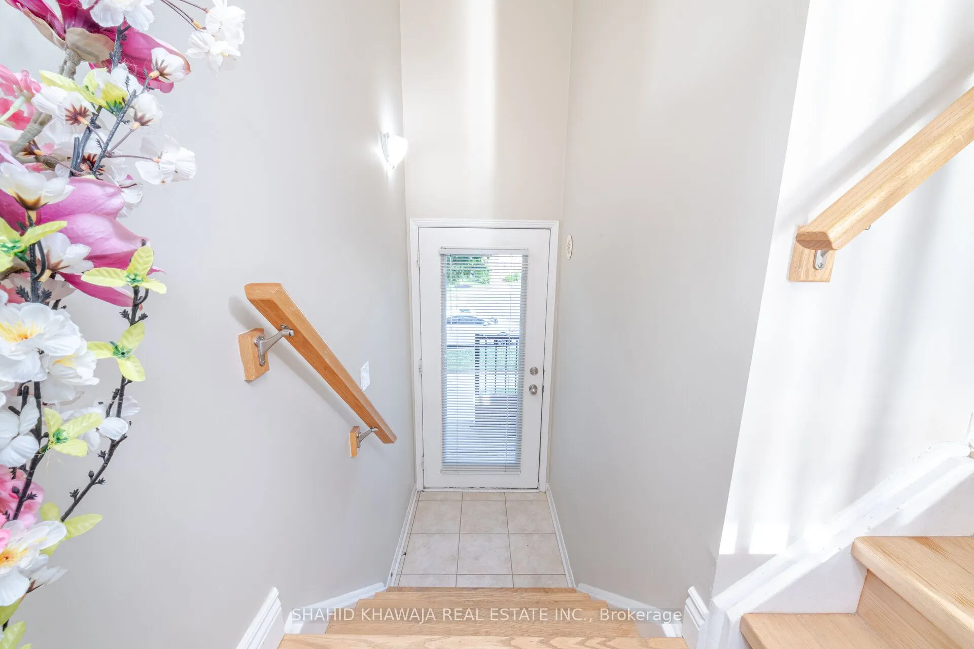 3025 Destination Drive, #7