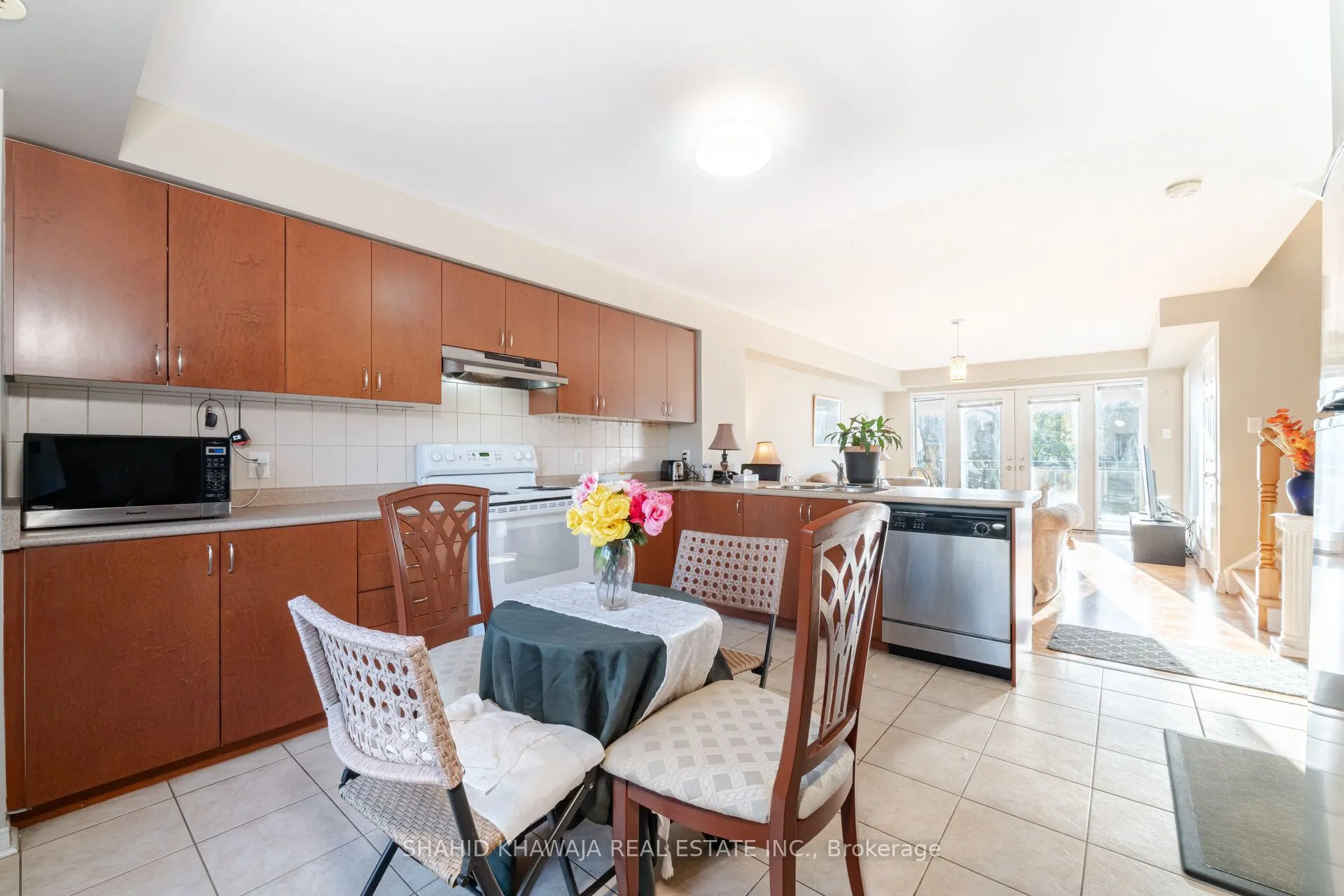 3025 Destination Drive, #7
