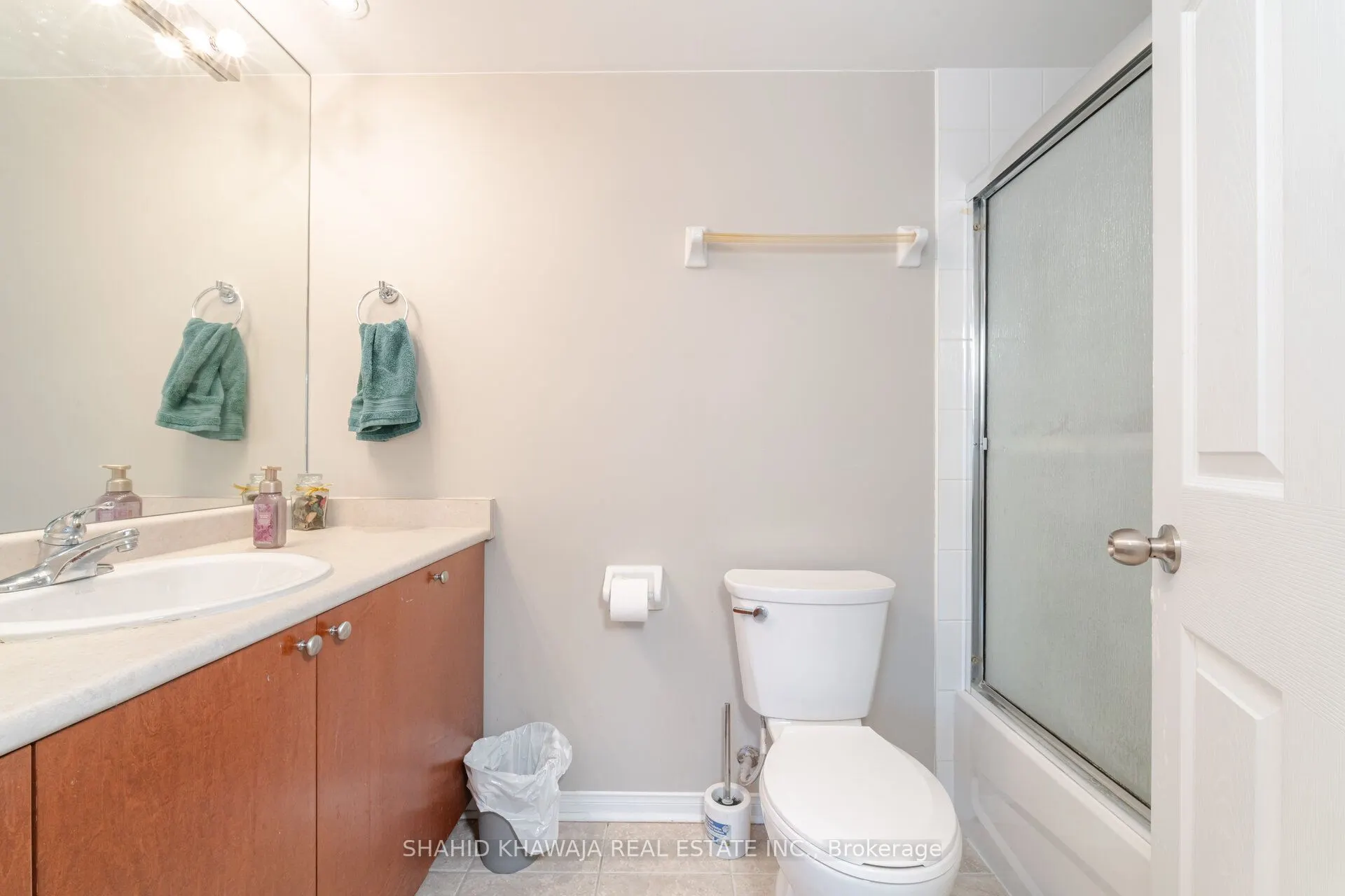 3025 Destination Drive, #7