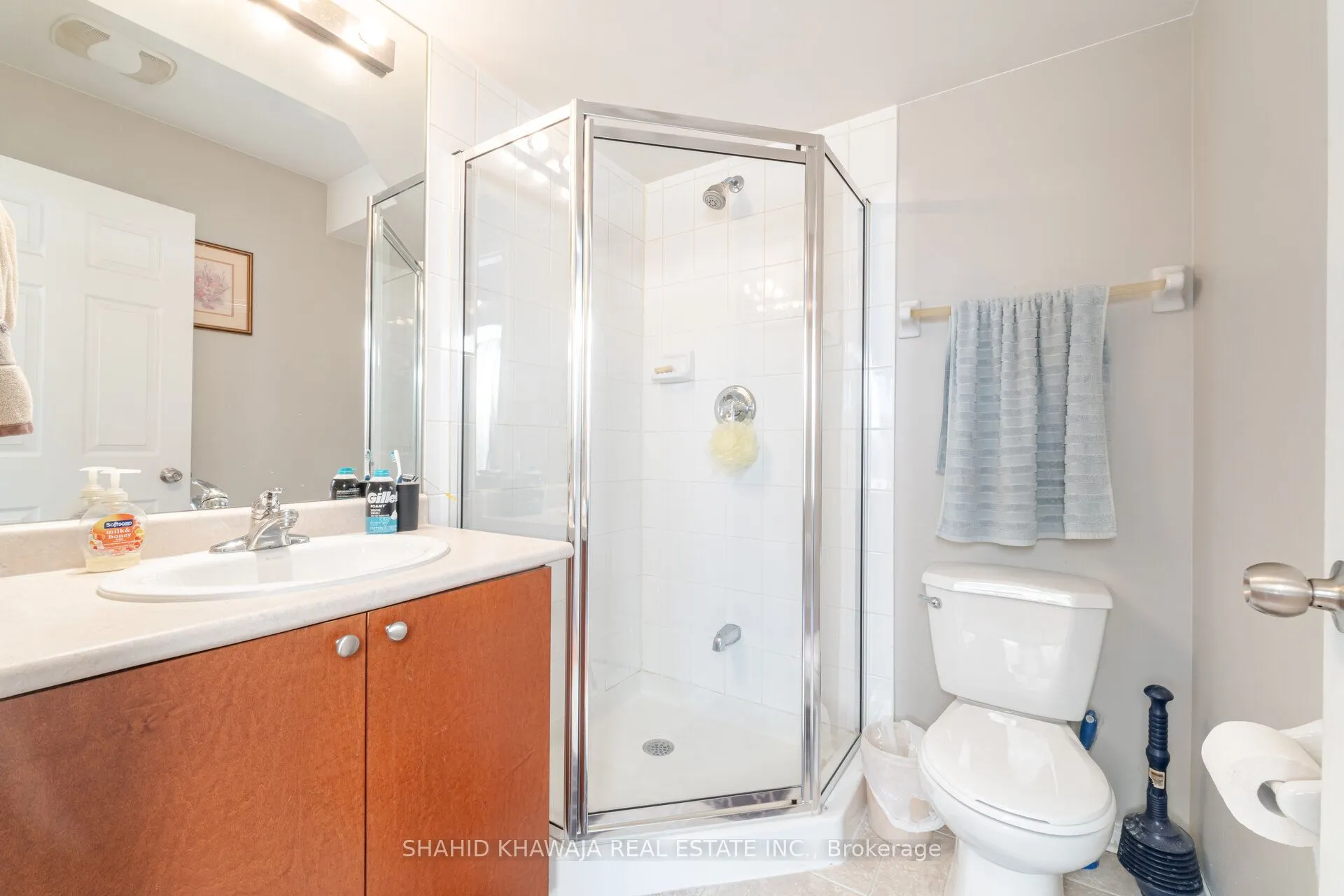 3025 Destination Drive, #7