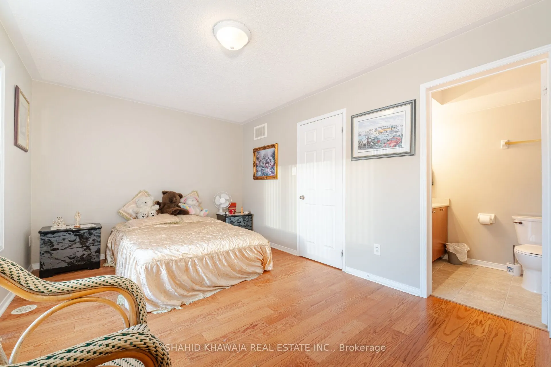 3025 Destination Drive, #7