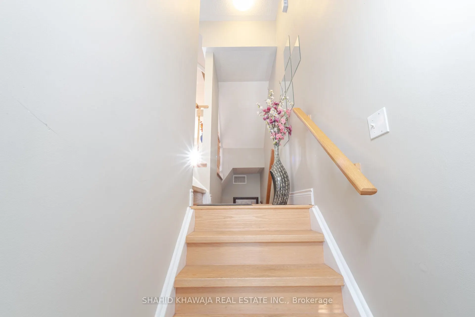 3025 Destination Drive, #7