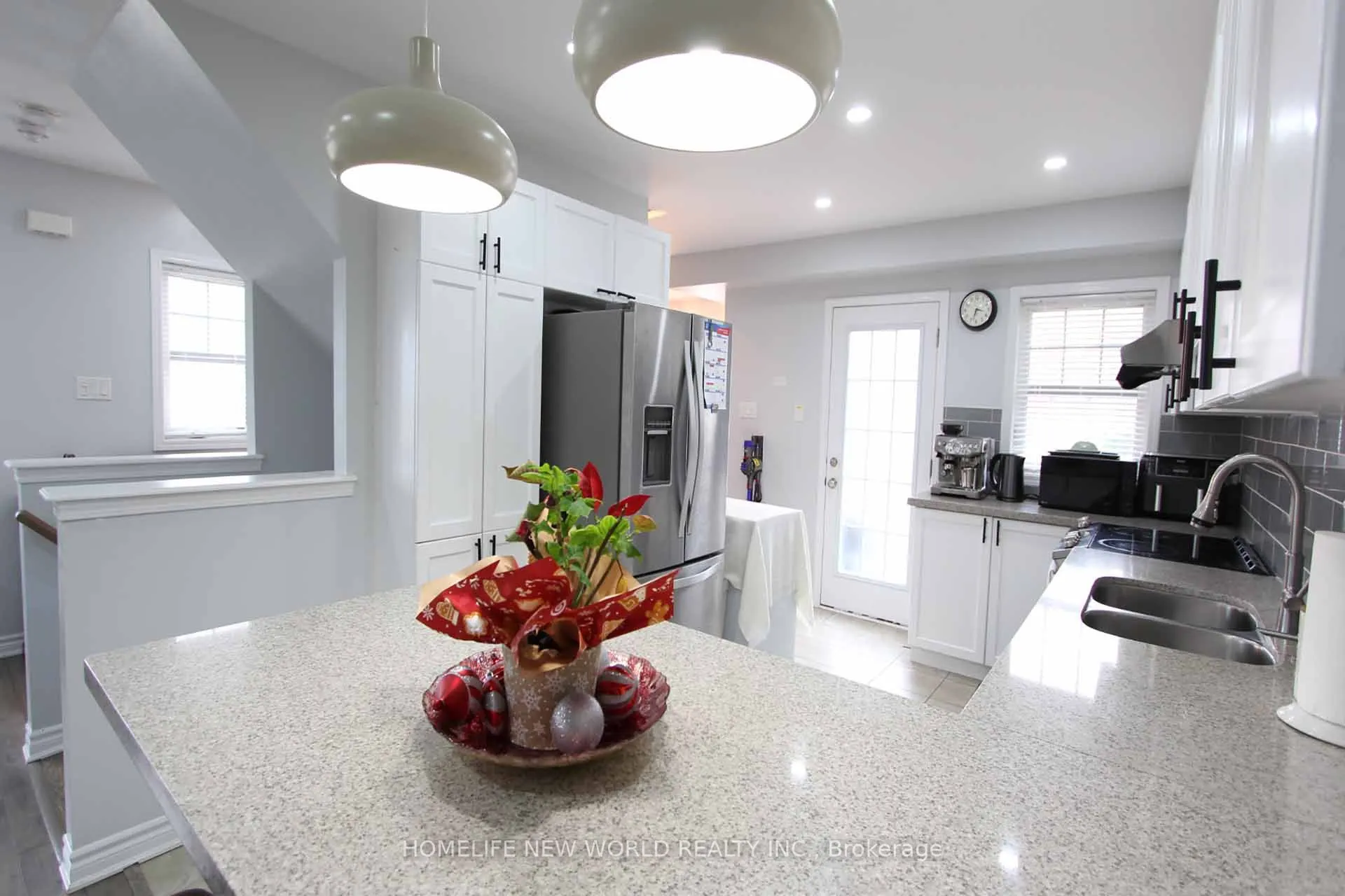 1593 Leblanc Court