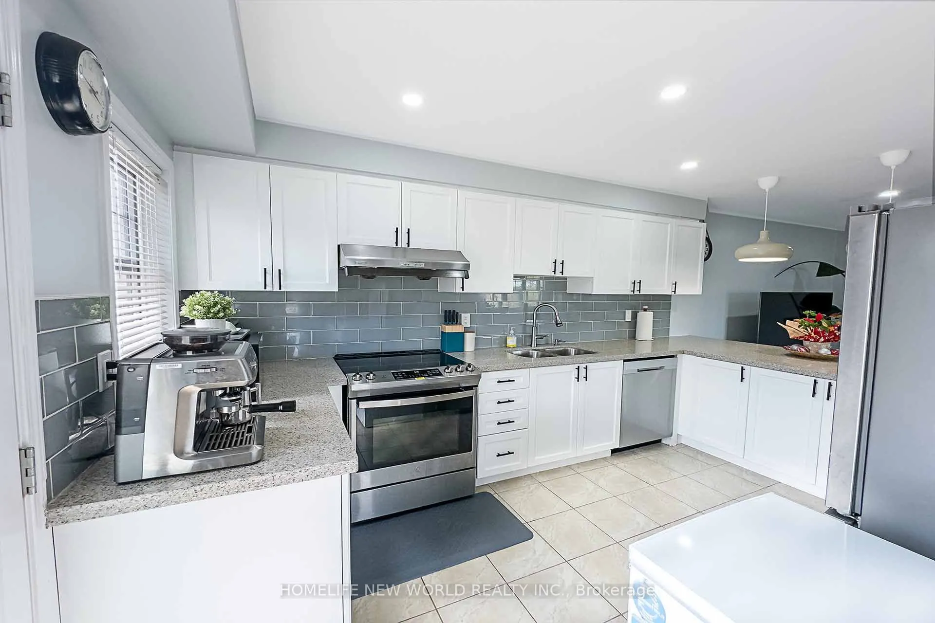 1593 Leblanc Court