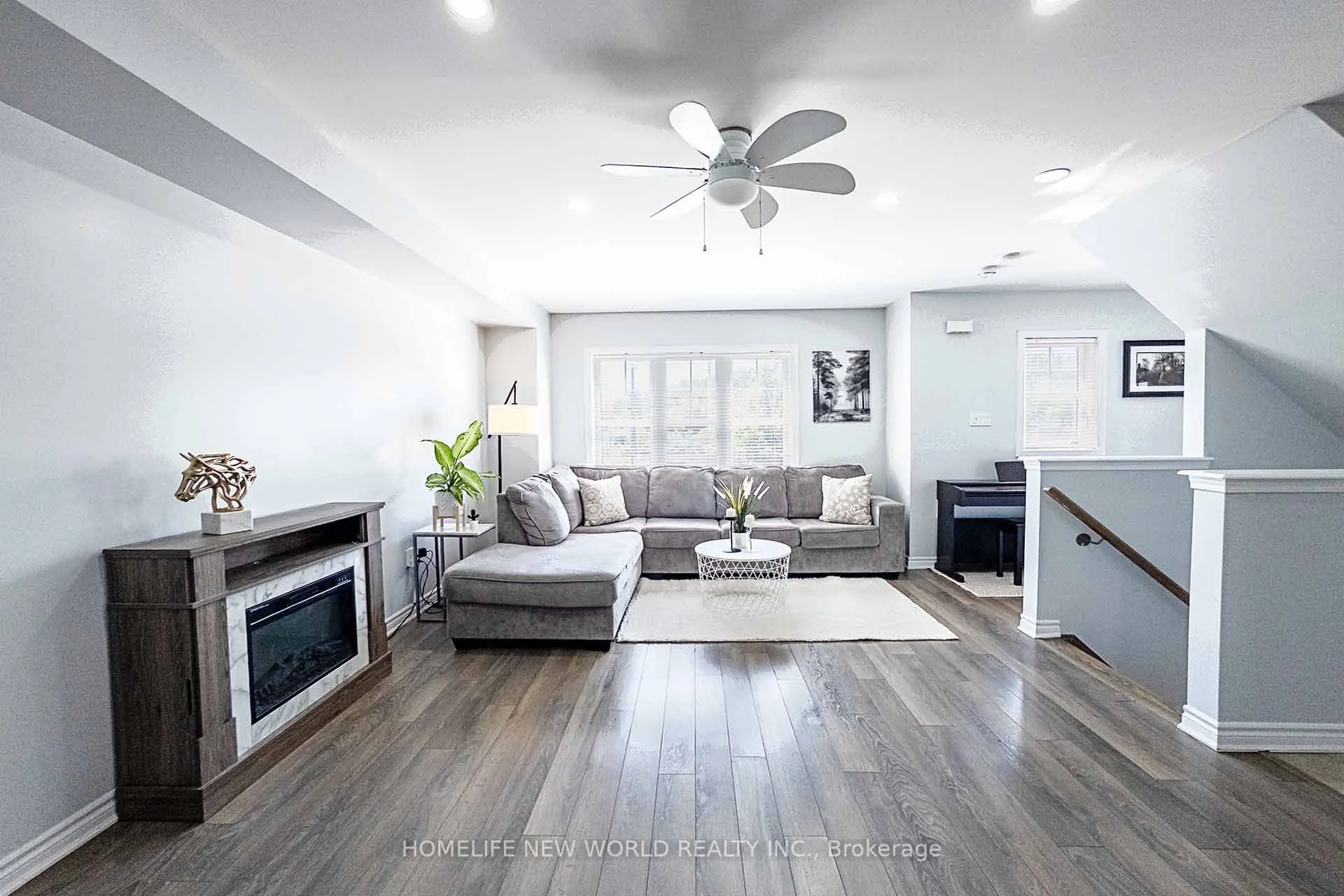 1593 Leblanc Court