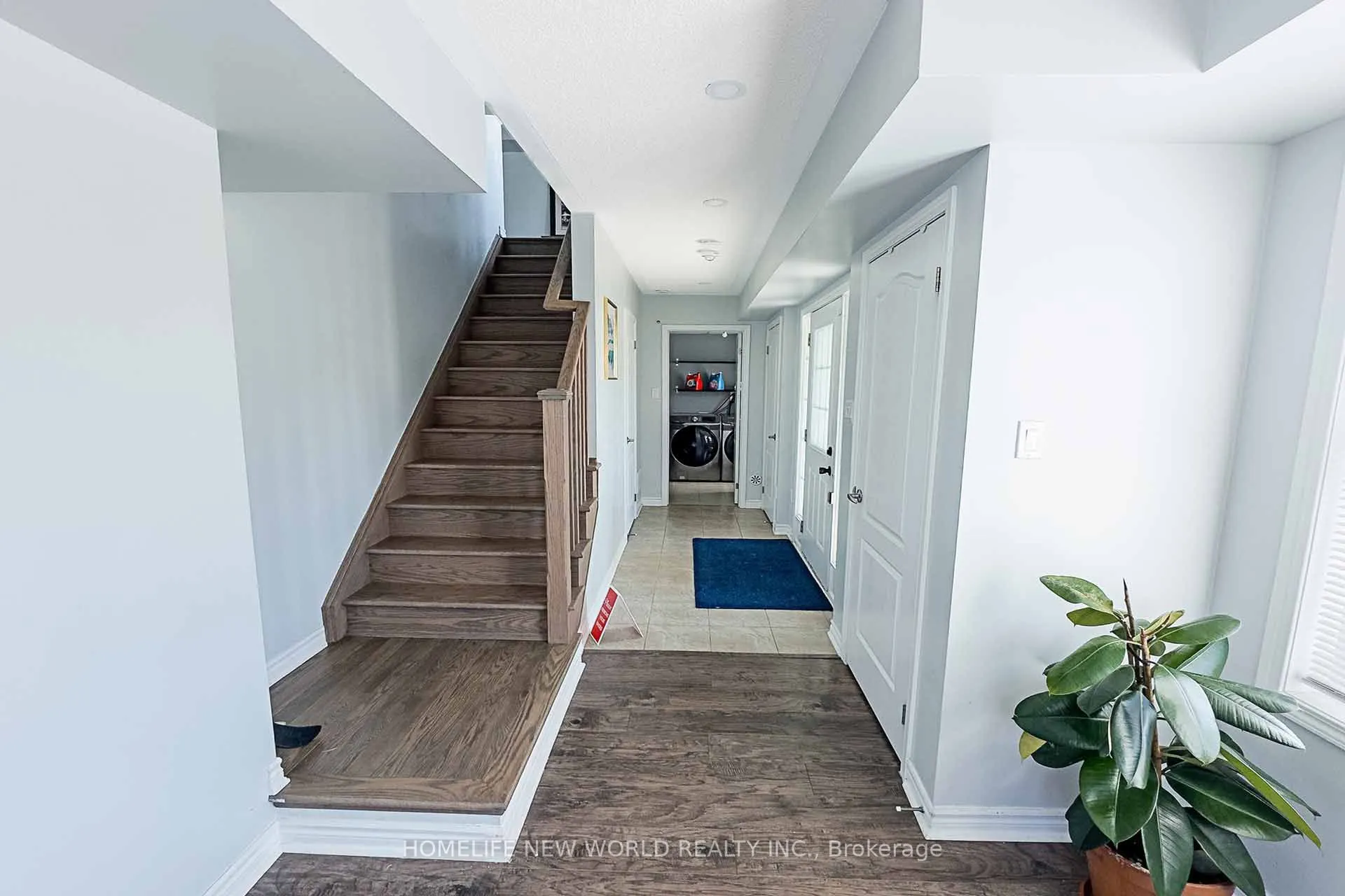 1593 Leblanc Court