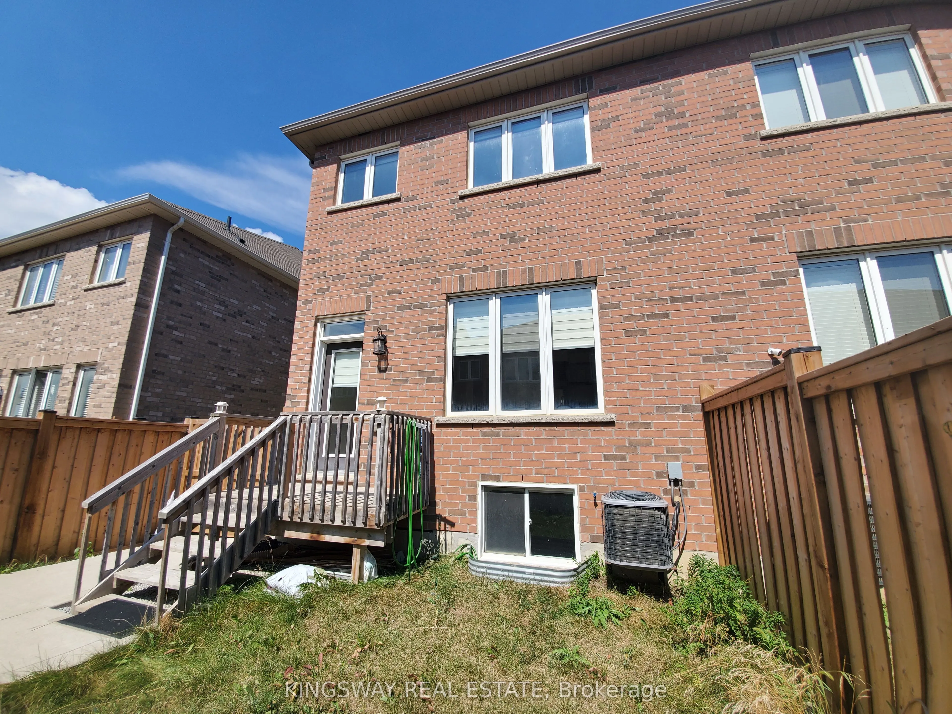 593 Remembrance Road, #upper