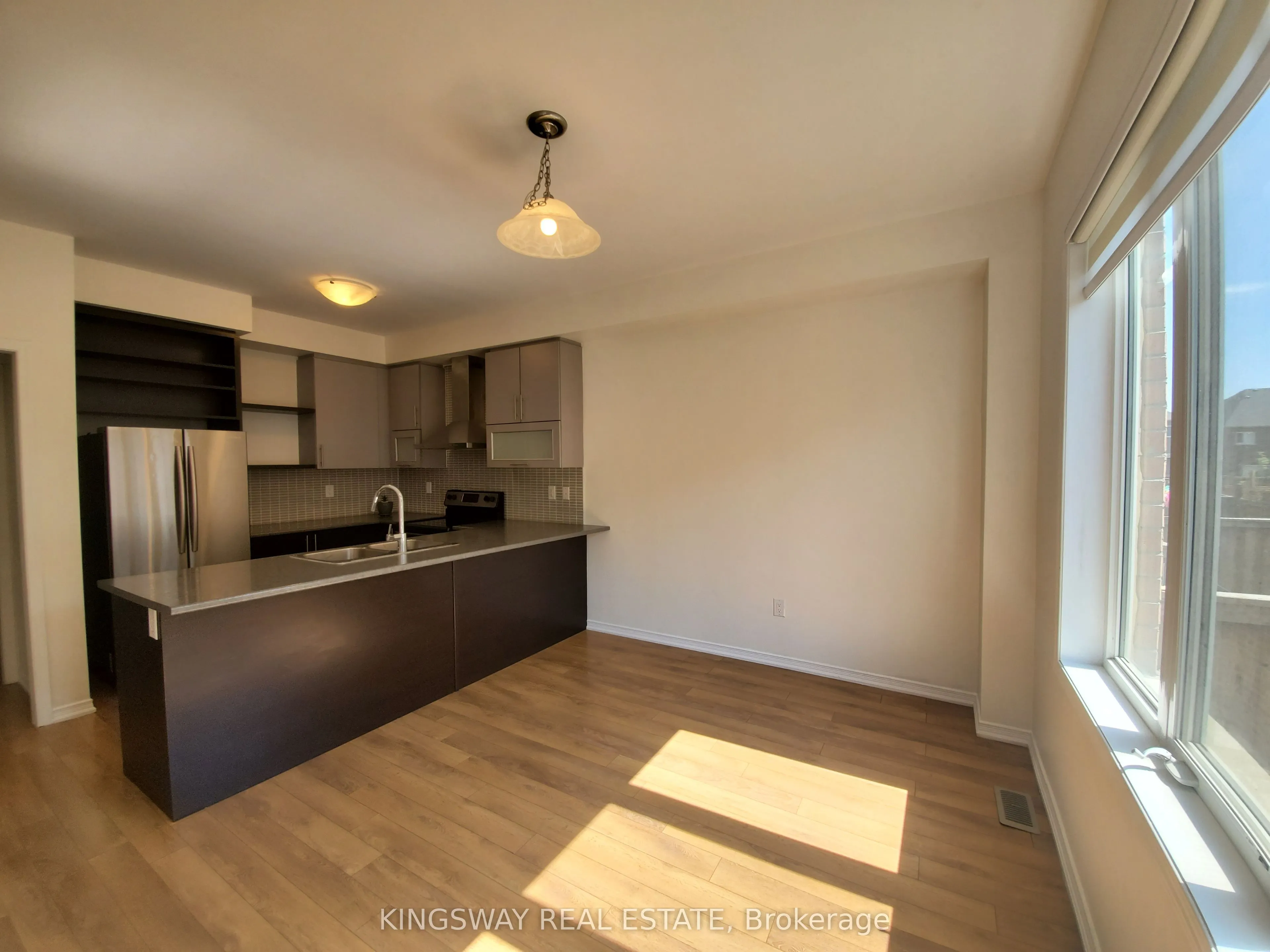 593 Remembrance Road, #upper