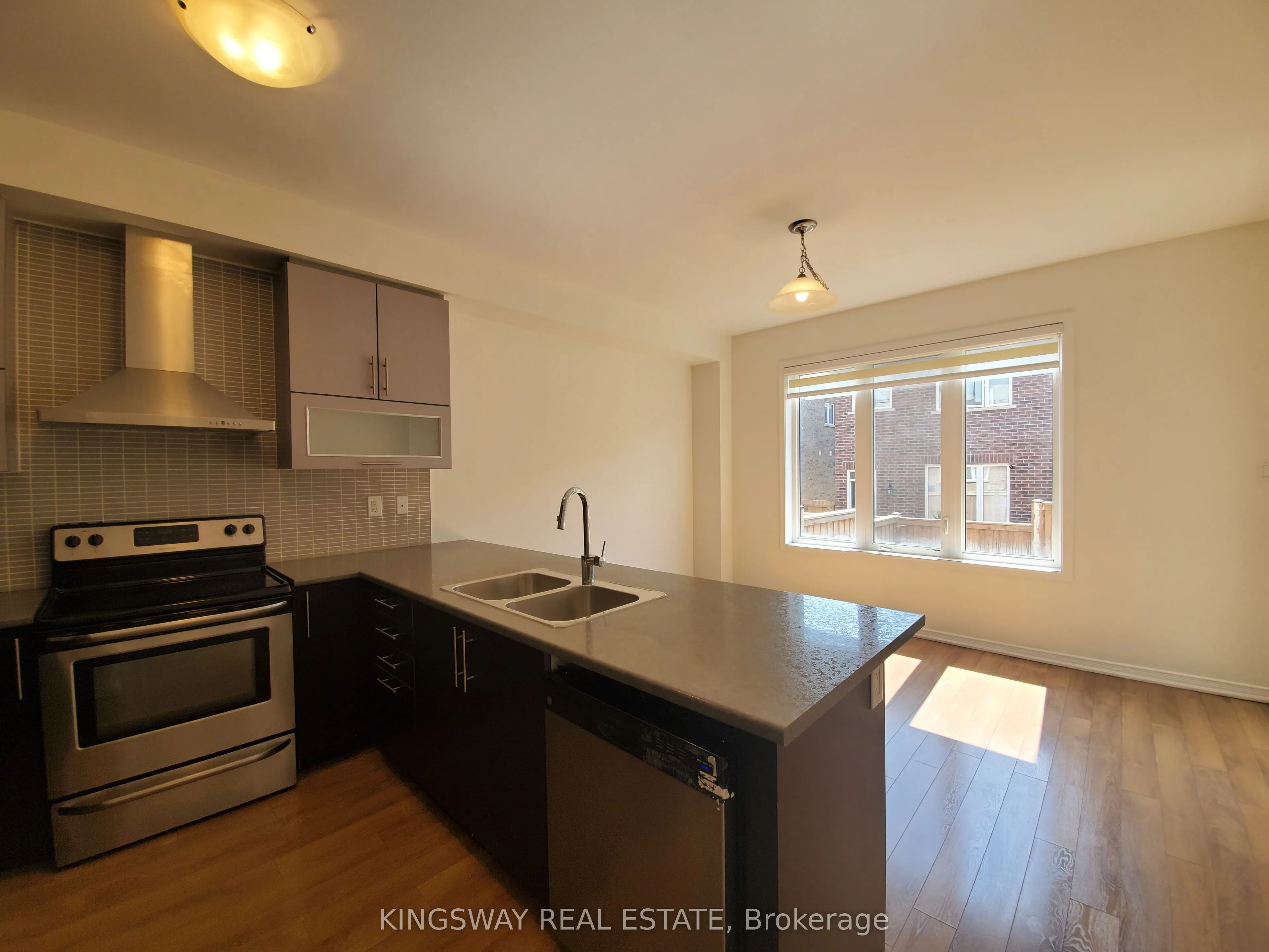 593 Remembrance Road, #upper