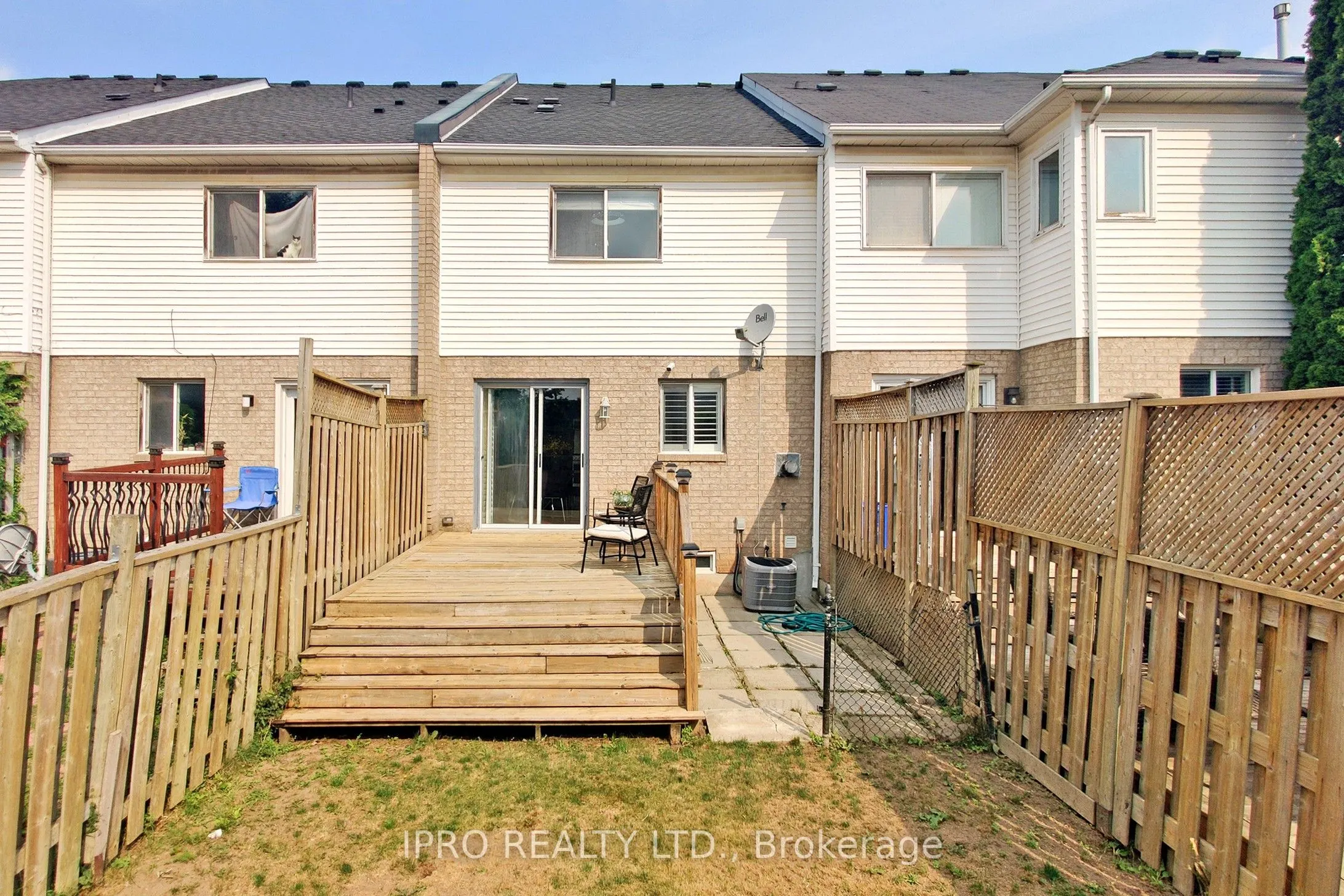 5138 Lampman Avenue