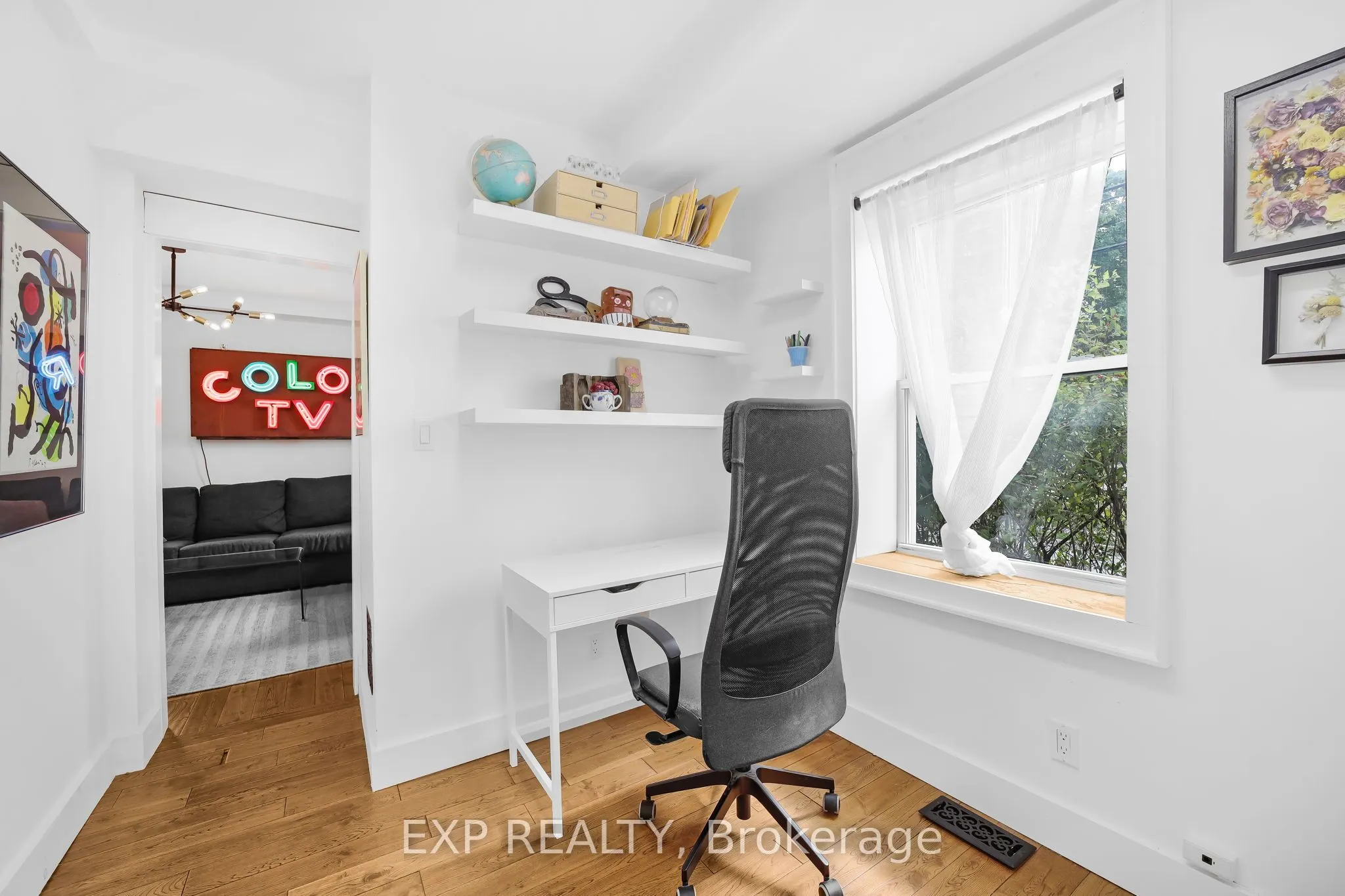 20 Elgin Street S