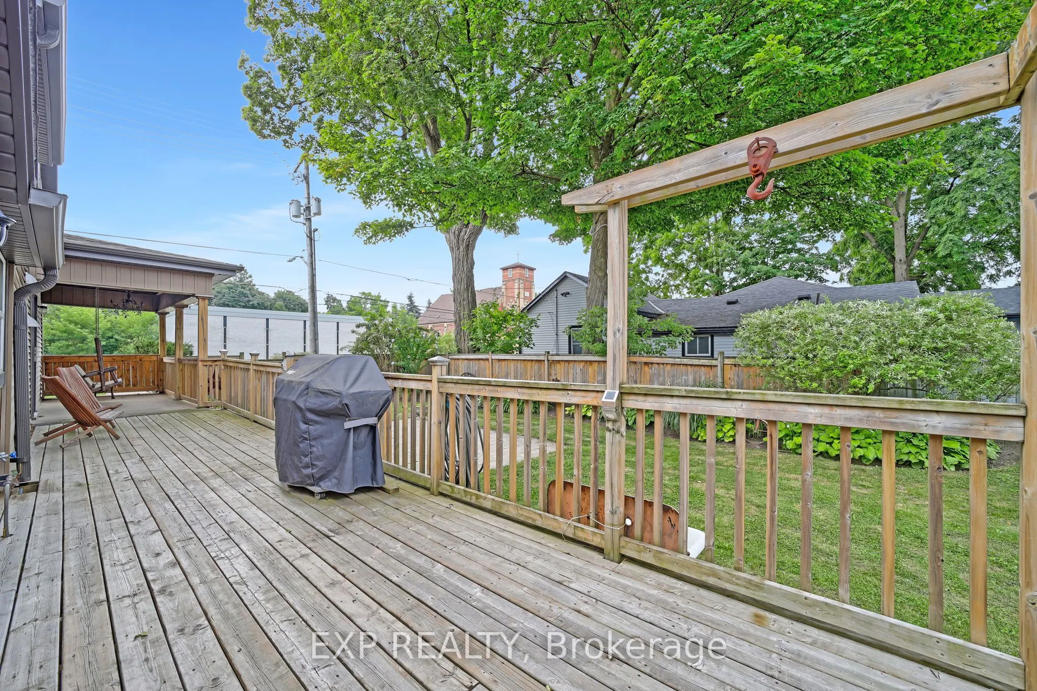 20 Elgin Street S
