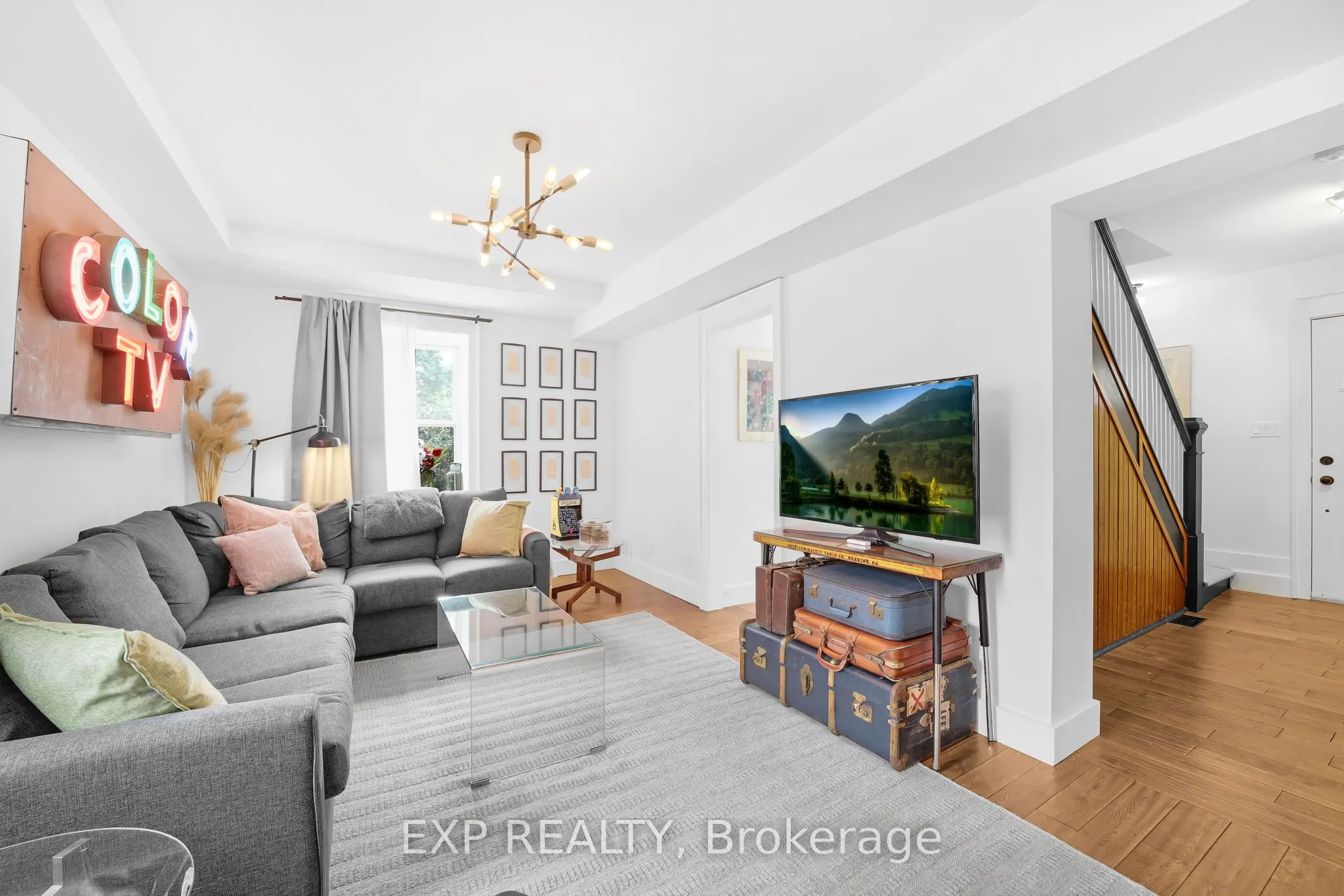 20 Elgin Street S