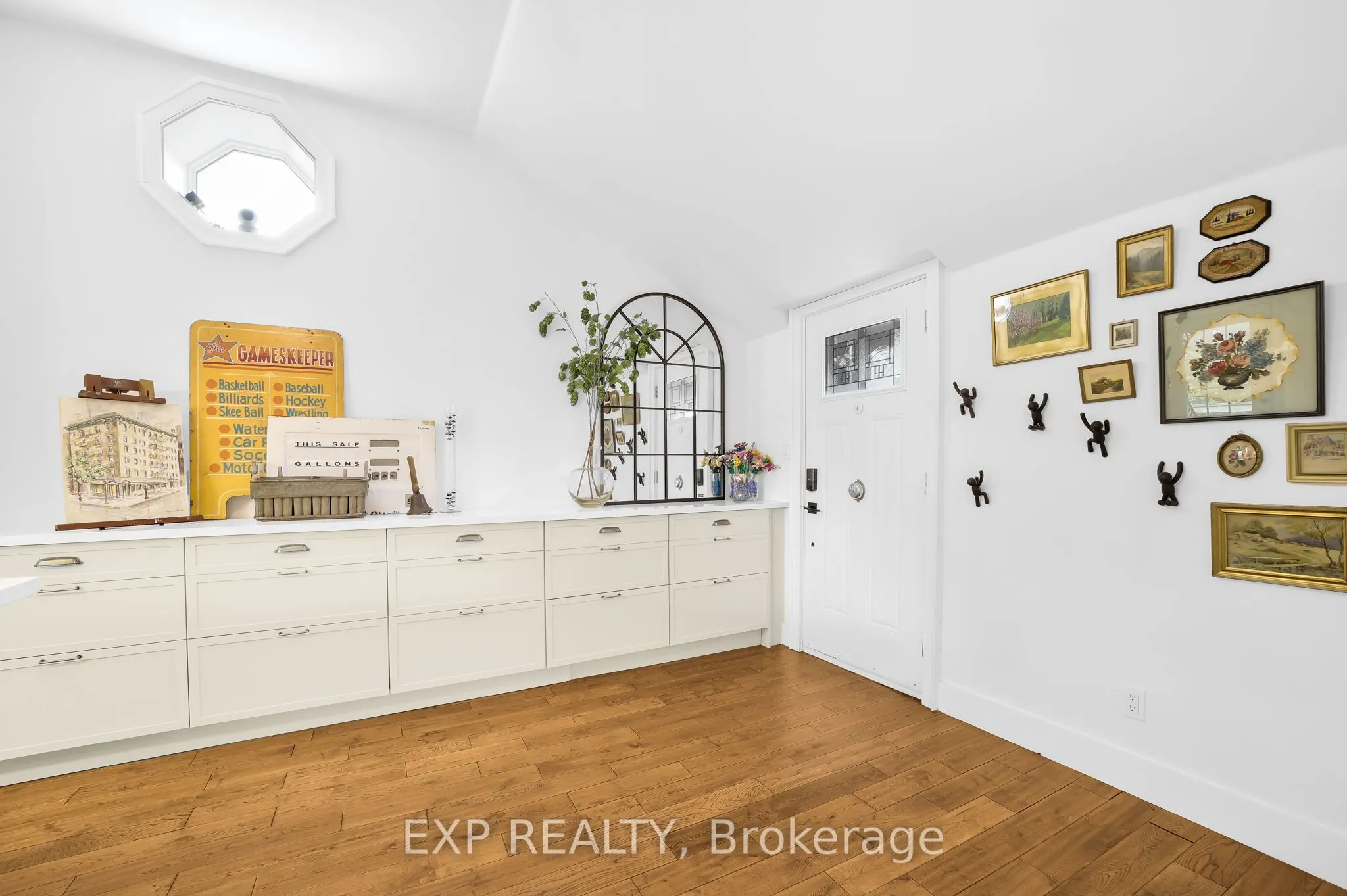 20 Elgin Street S