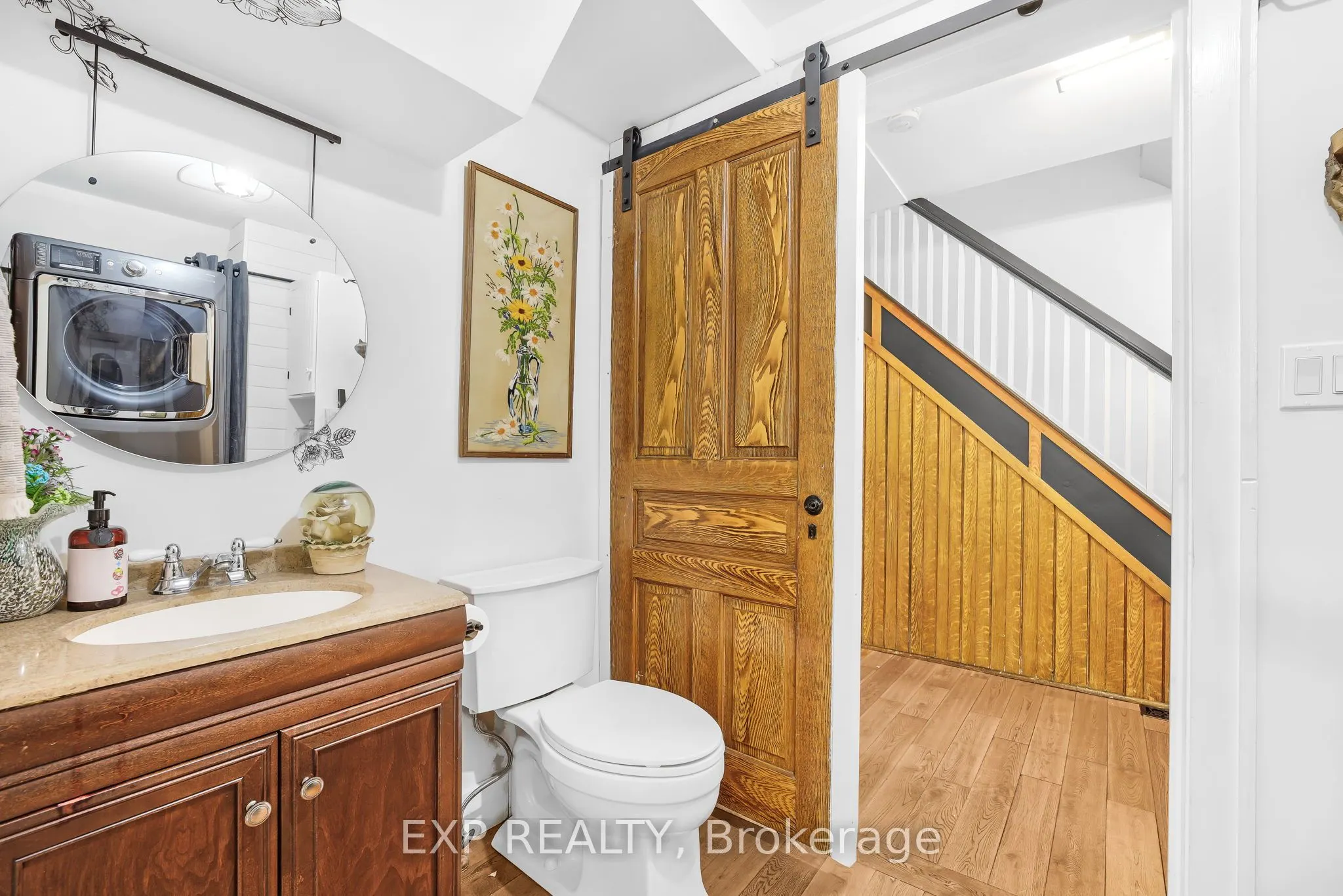 20 Elgin Street S