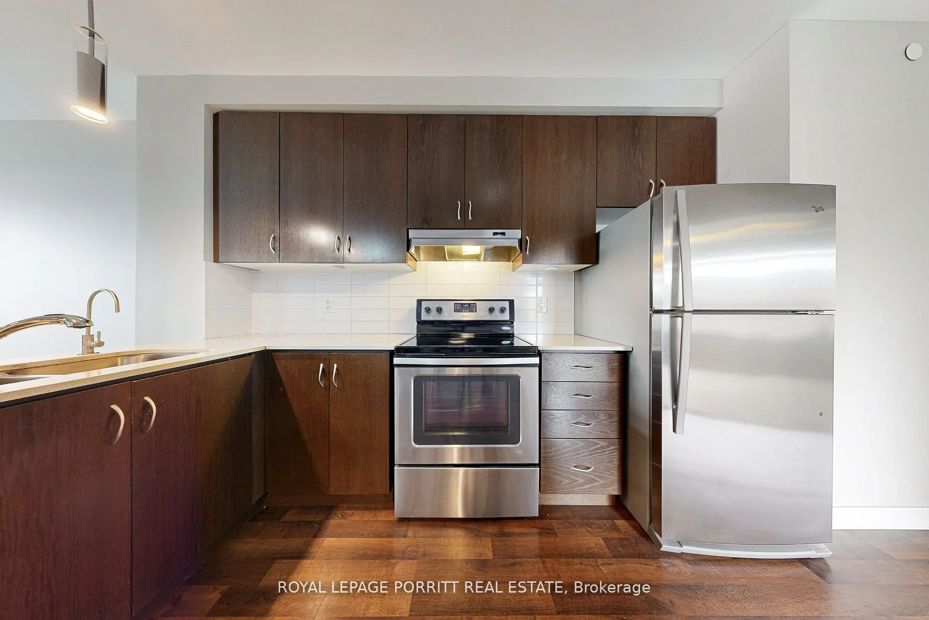 3563 Lake Shore Boulevard W, #404