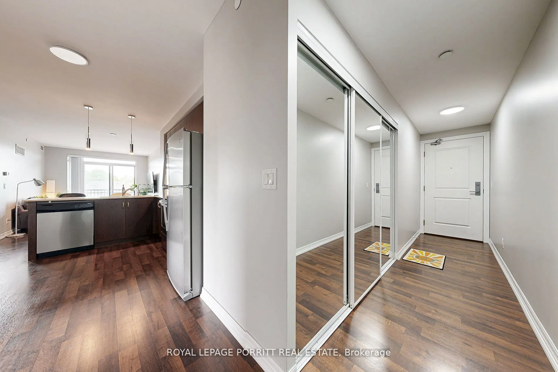 3563 Lake Shore Boulevard W, #404