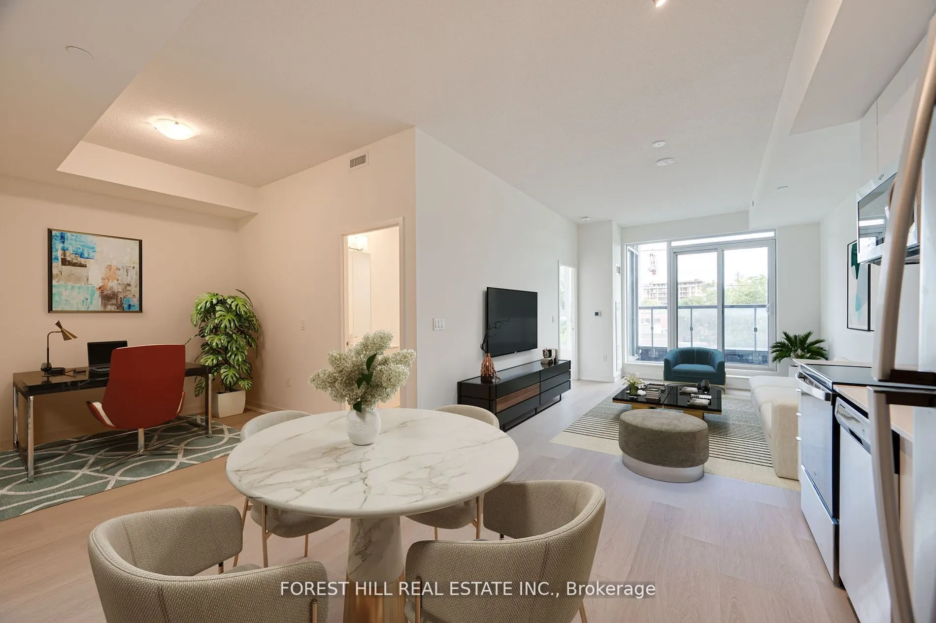 859 The Queensway, #201