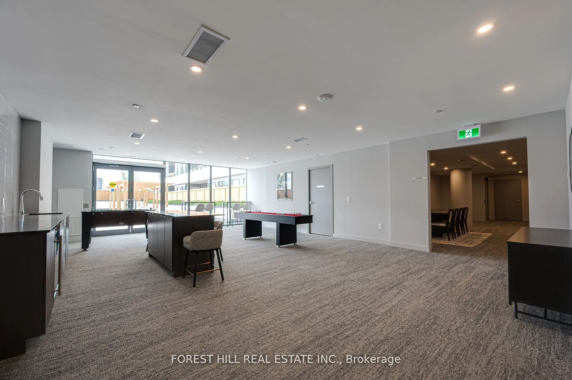 859 The Queensway, #201