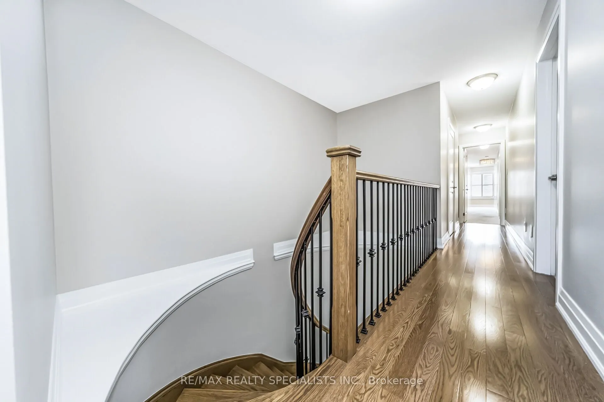 16 Dalbeattie Drive