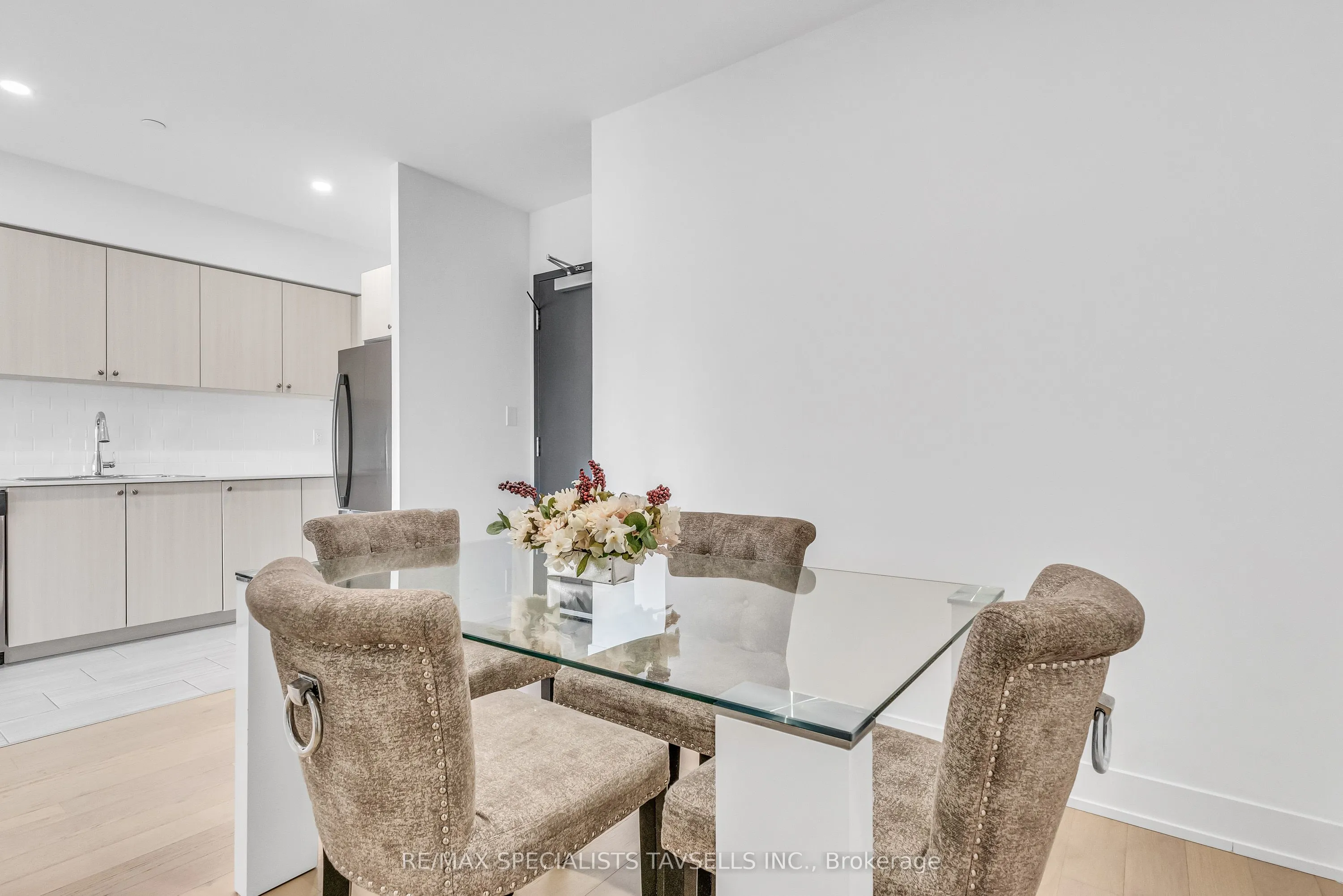 310 Broadway Avenue, #308