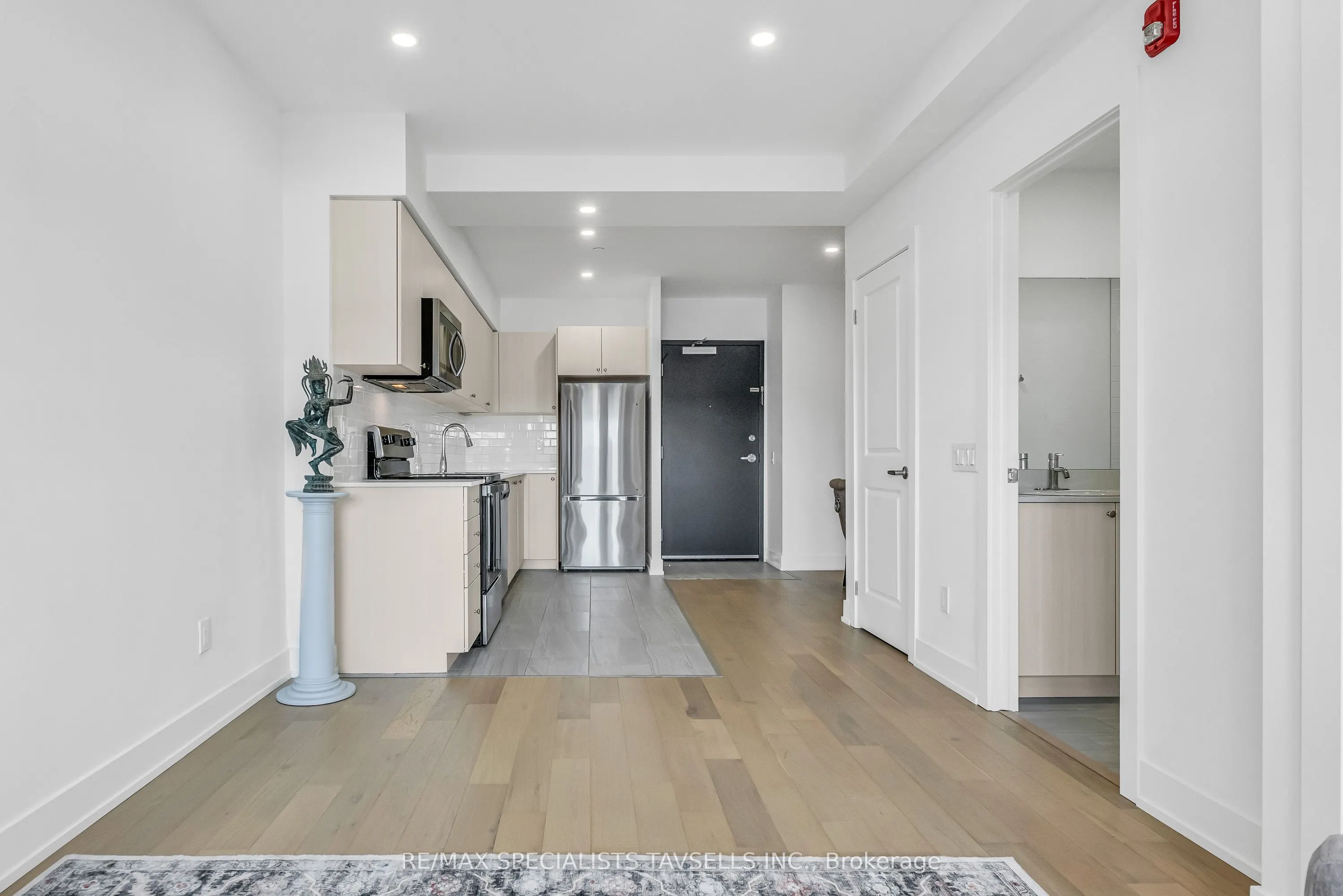 310 Broadway Avenue, #308