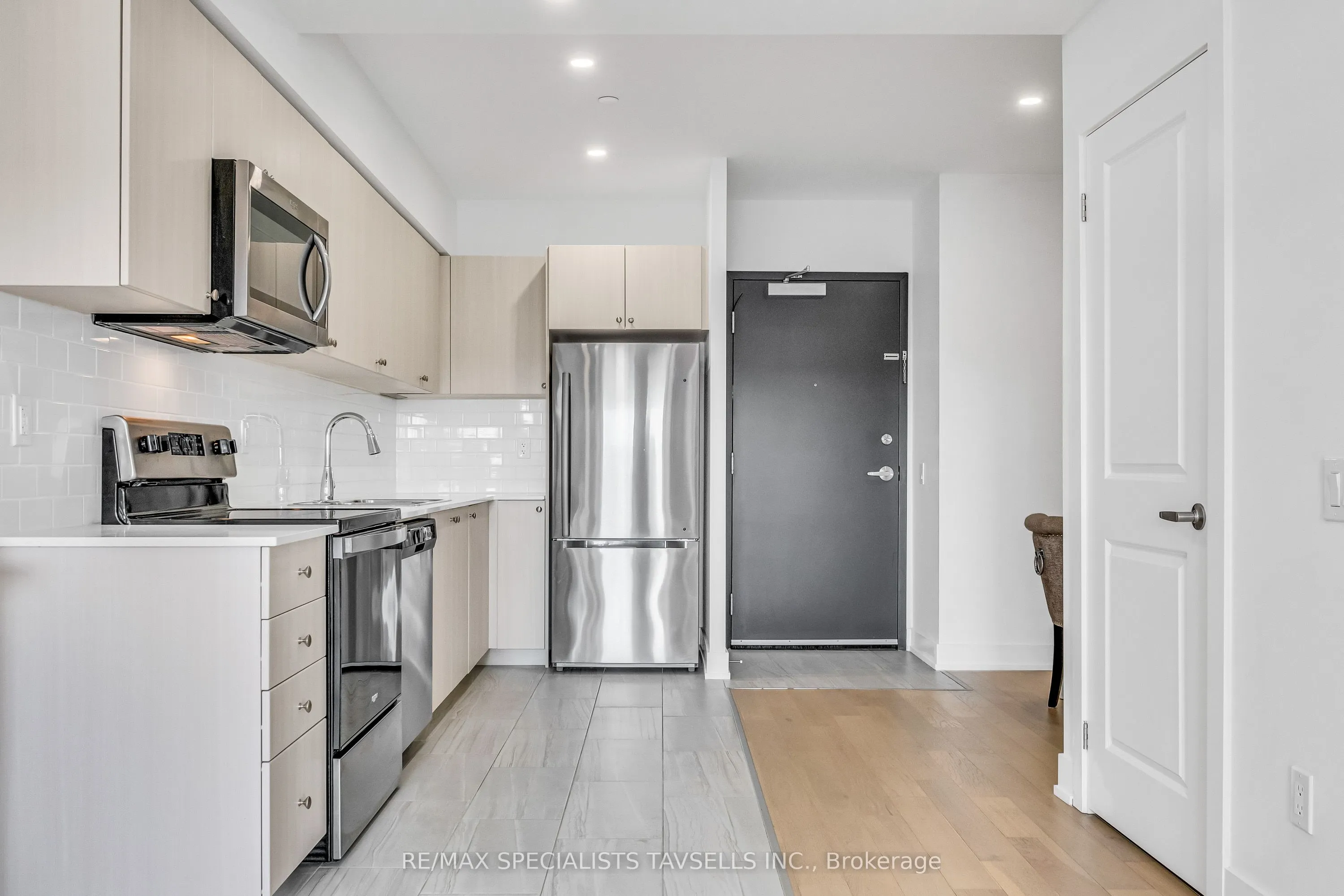 310 Broadway Avenue, #308