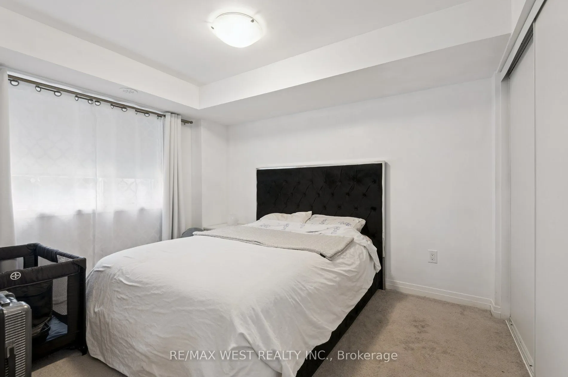 187 William Duncan Road, #10