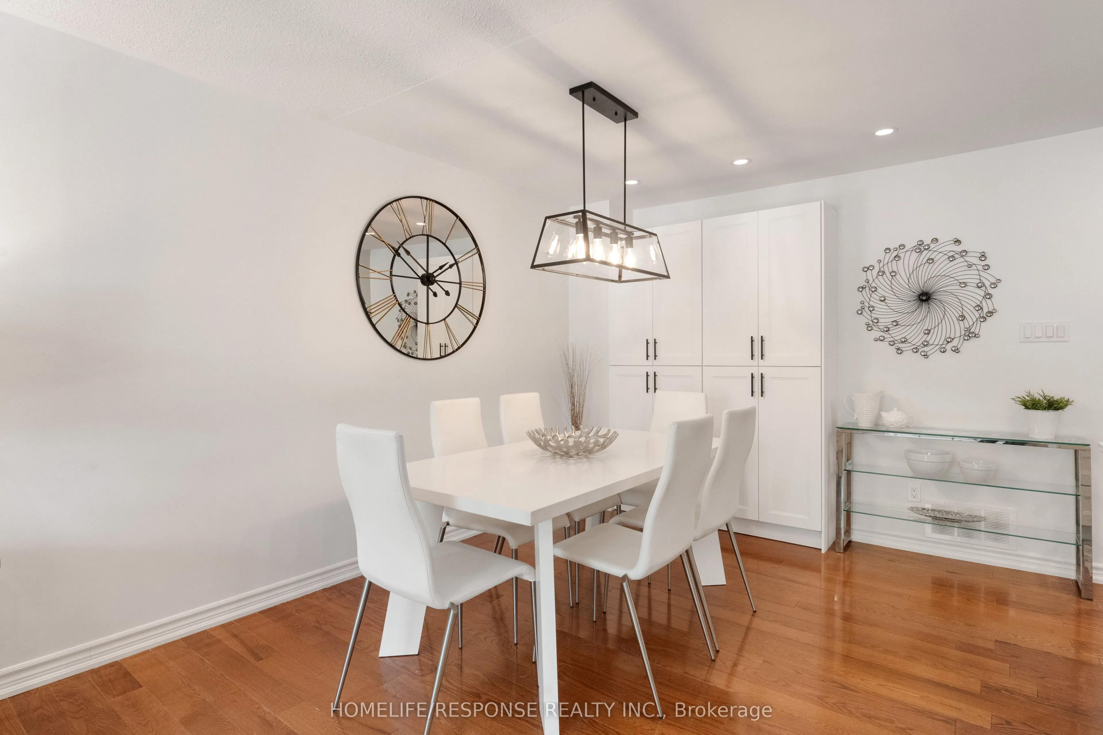 2112 SOUTH MILLWAY