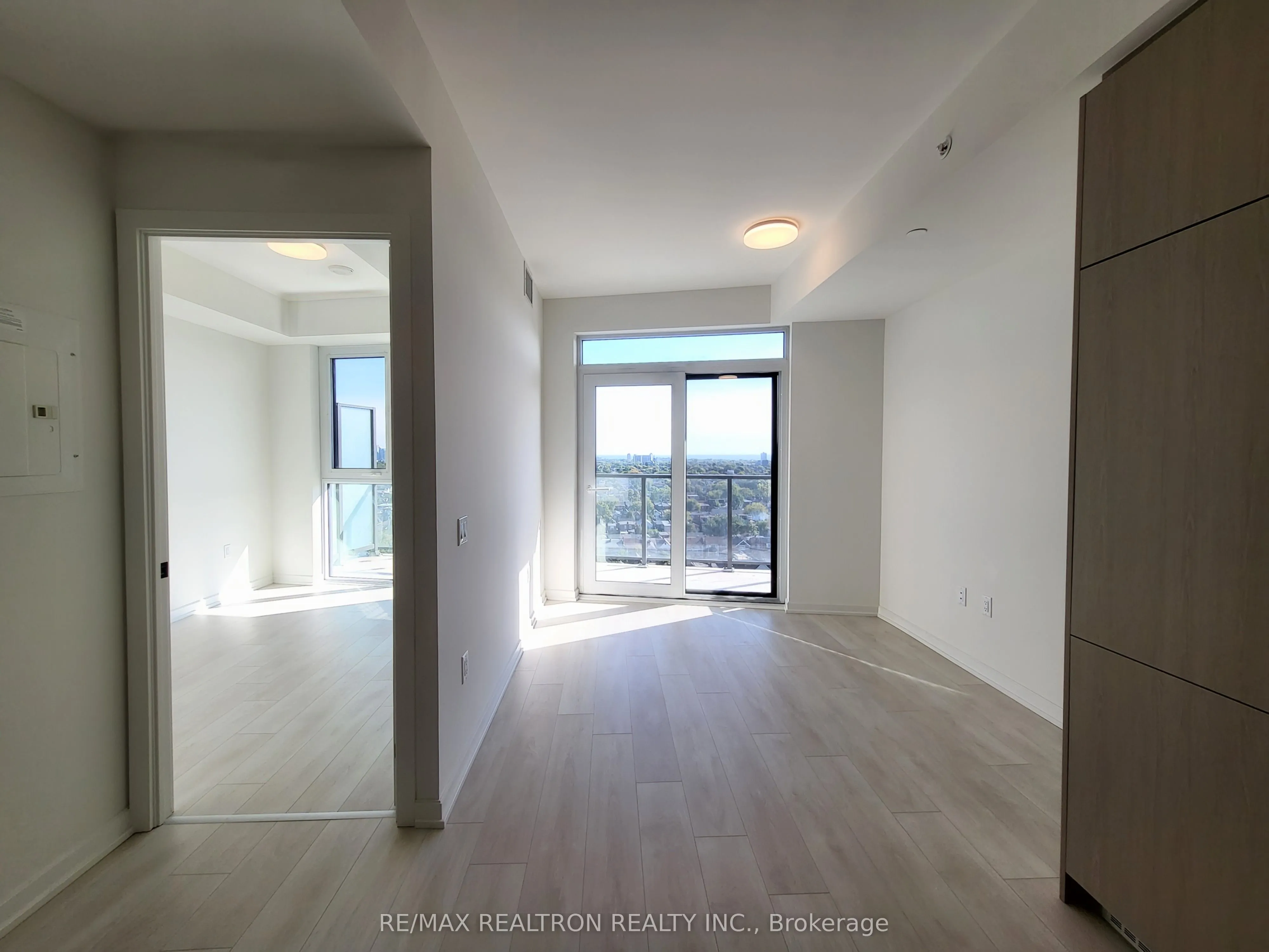 10 Graphophone Grove, #1302