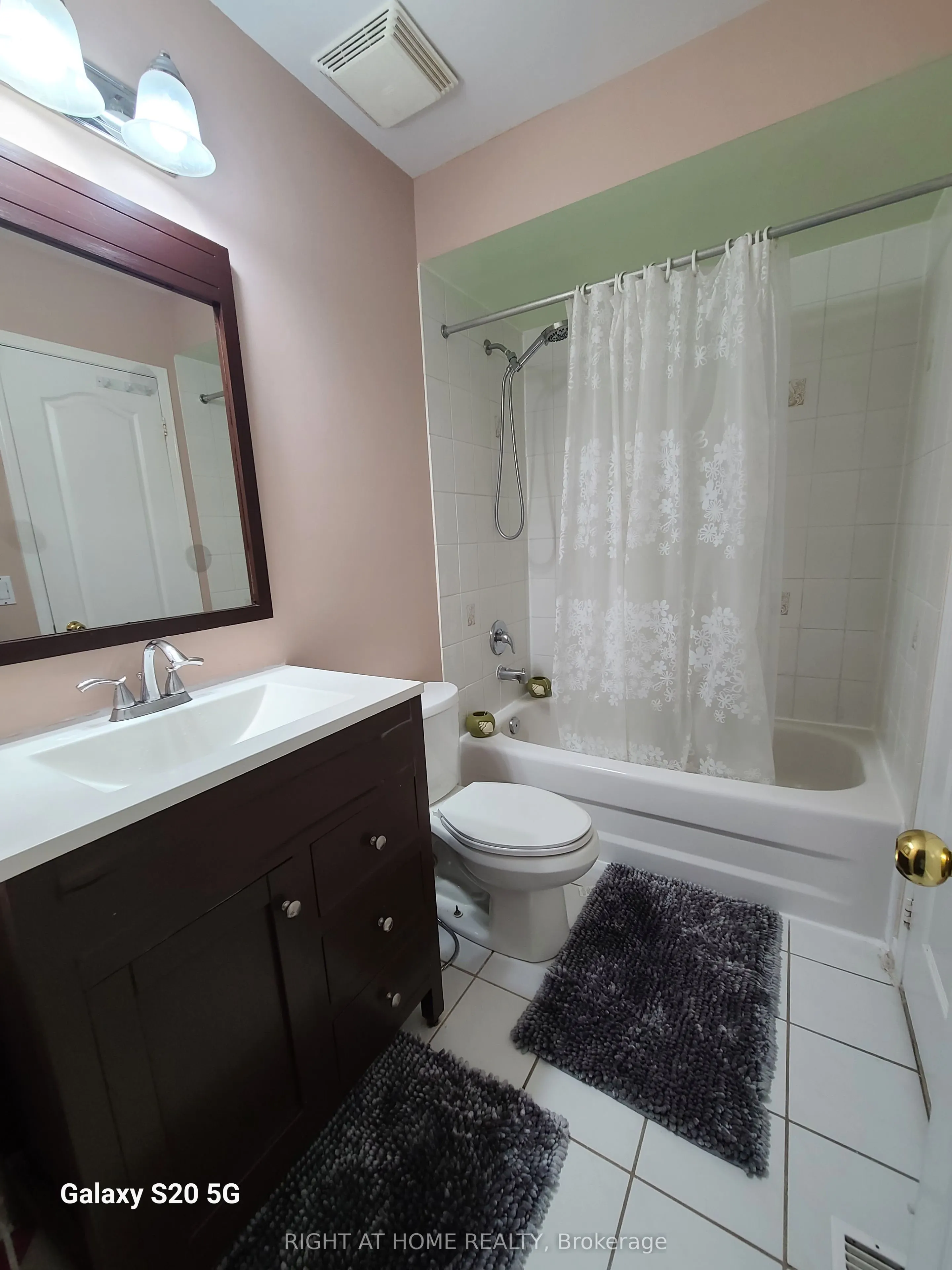 3020 Cedarglen Gate, #25