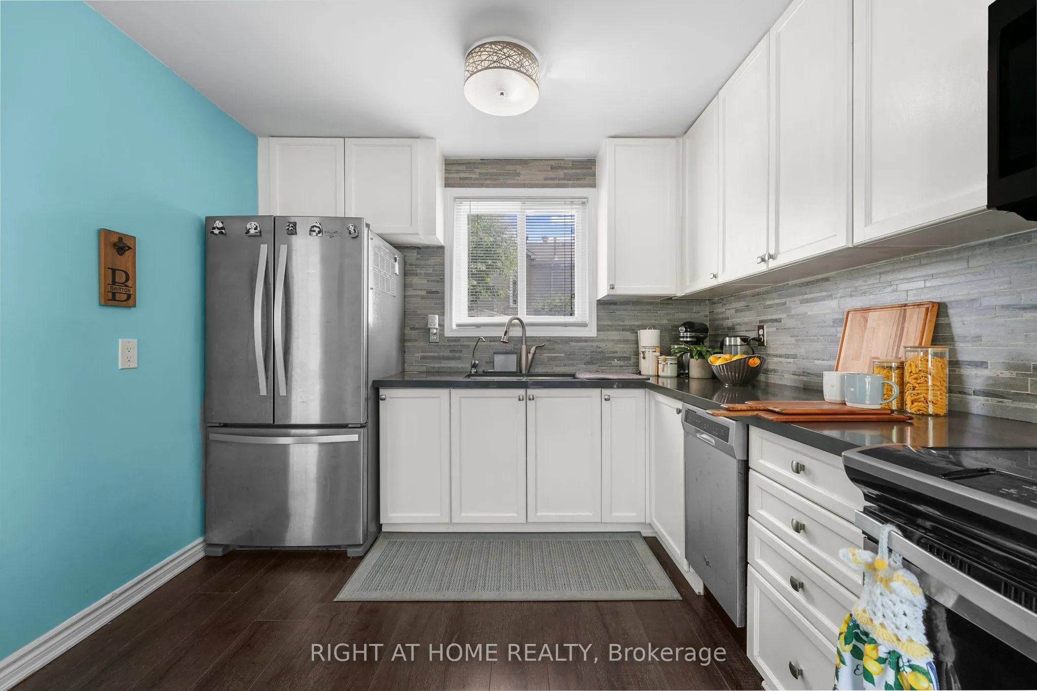 23 Huntingwood Crescent