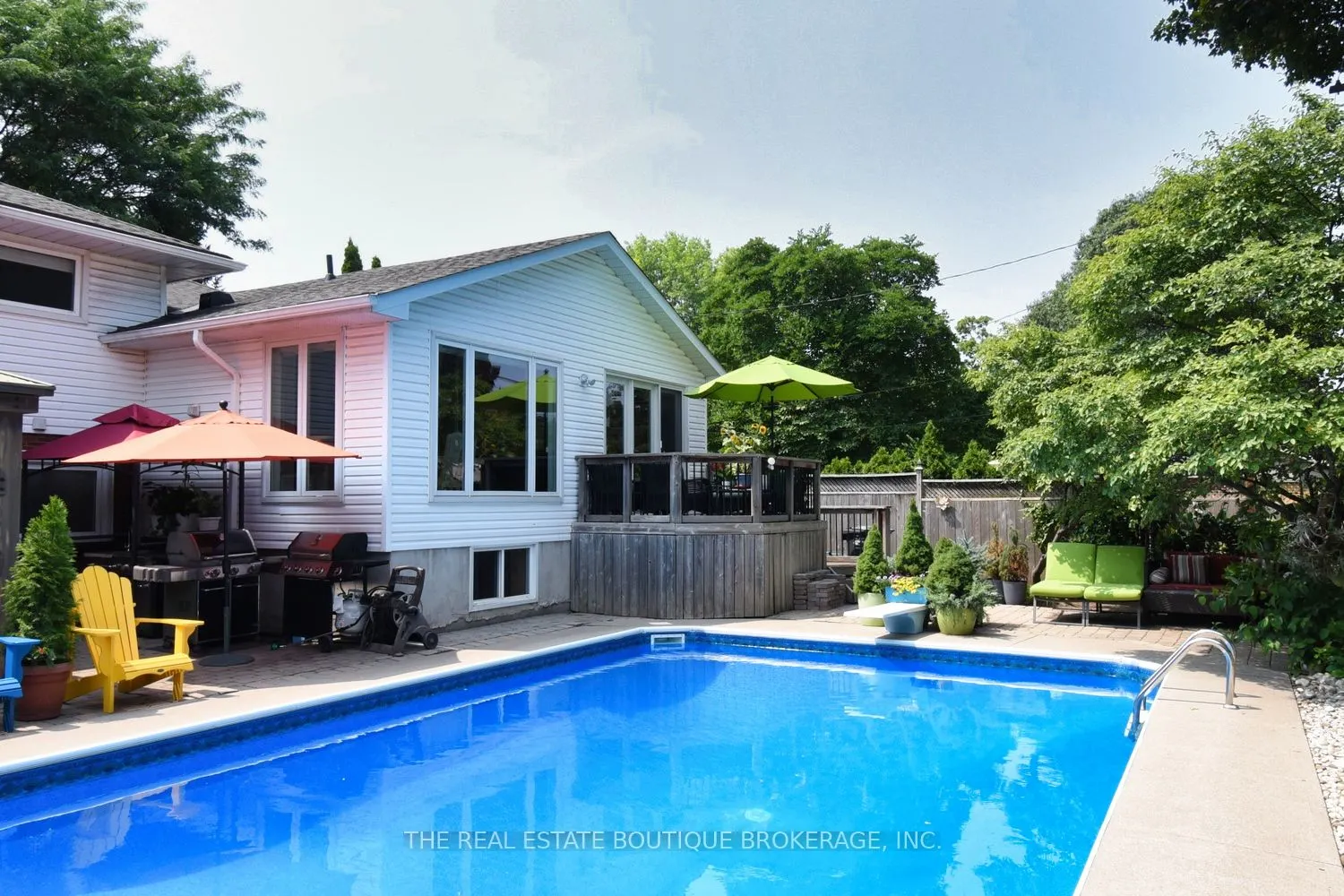4131 Lorraine Crescent