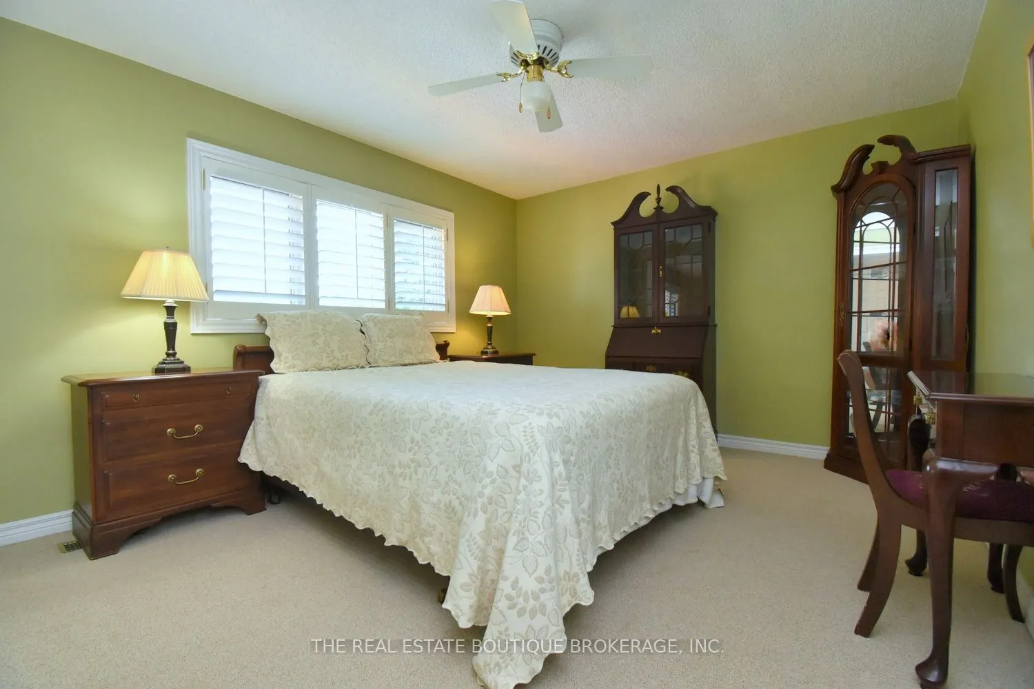 4131 Lorraine Crescent