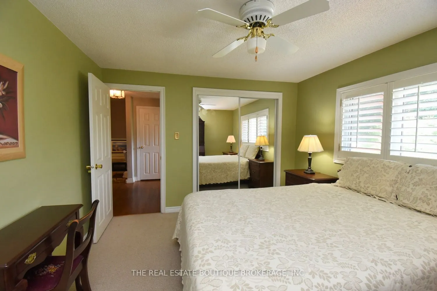 4131 Lorraine Crescent