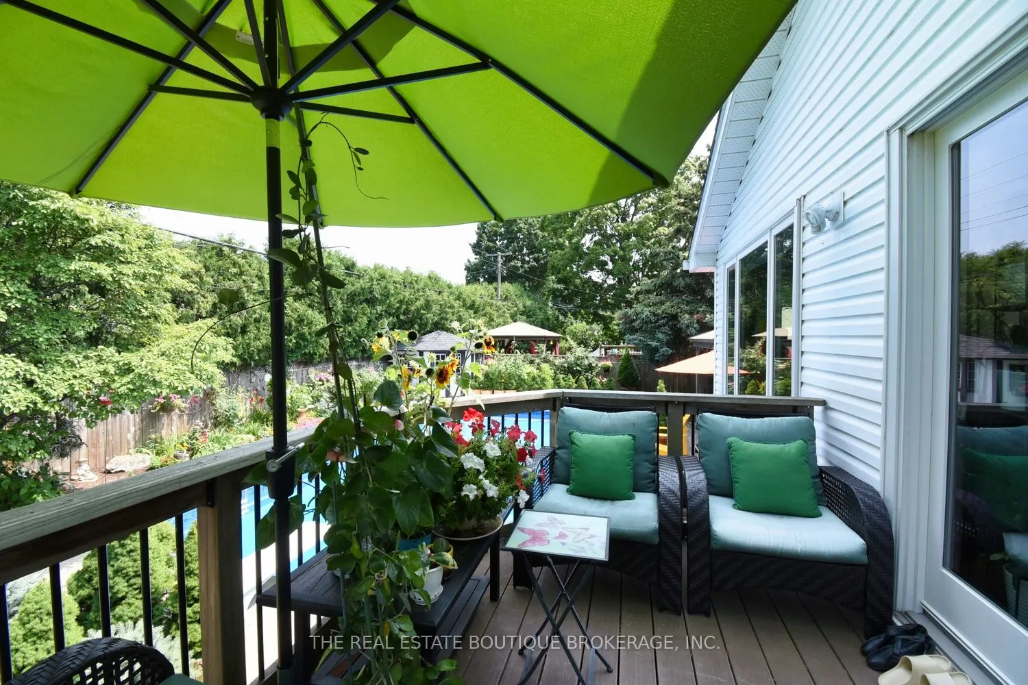 4131 Lorraine Crescent