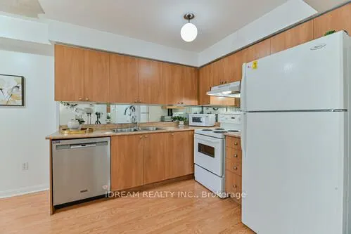 4620 Guildwood Way, #5