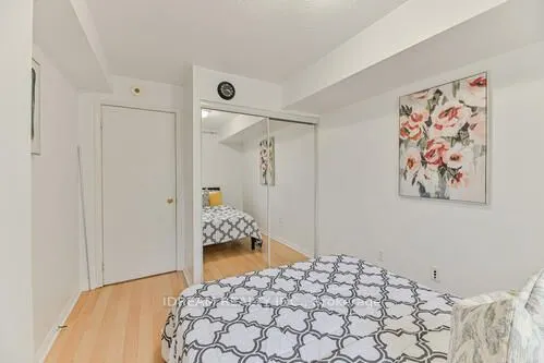 4620 Guildwood Way, #5