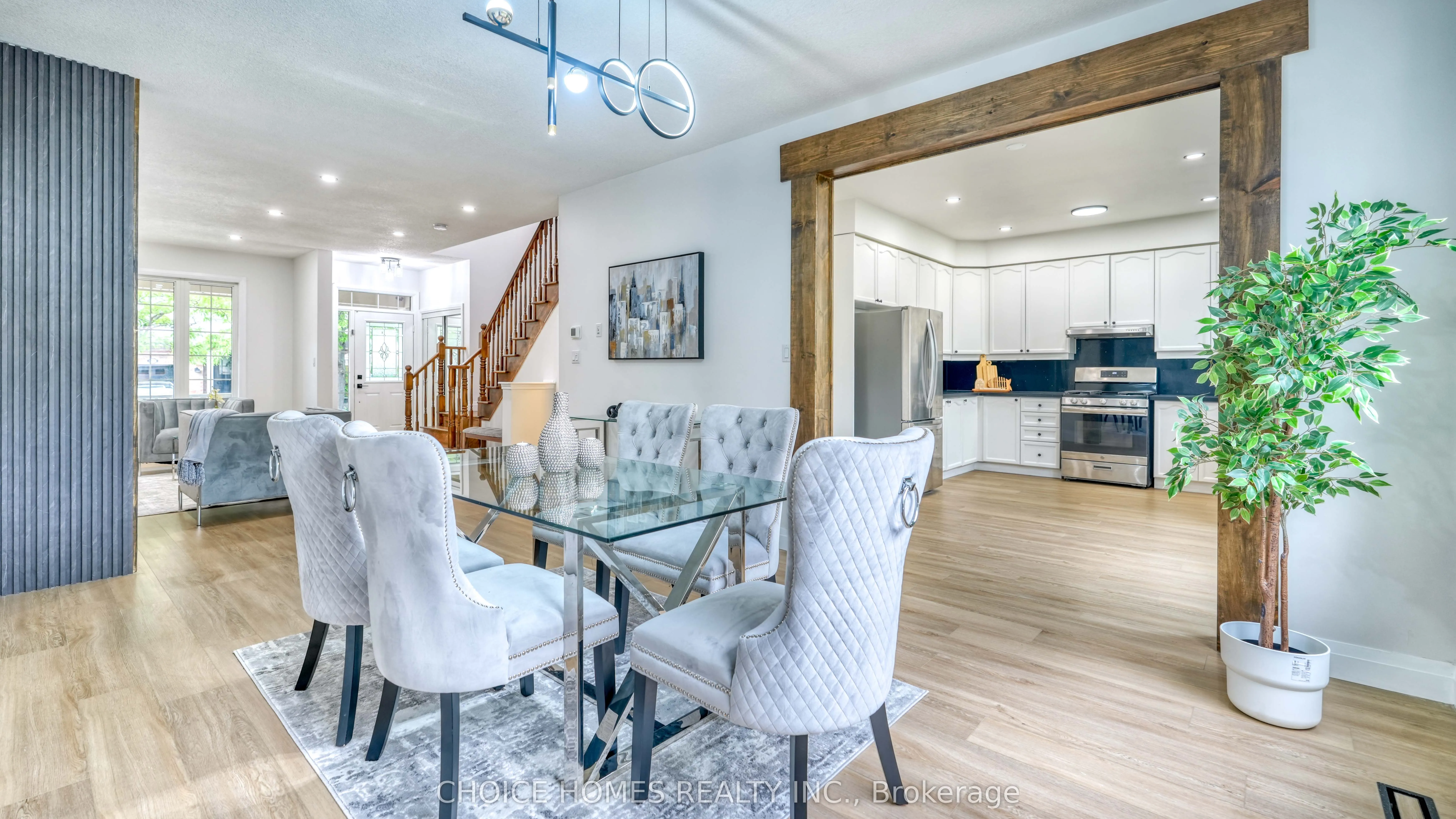 712 Hood Terrace