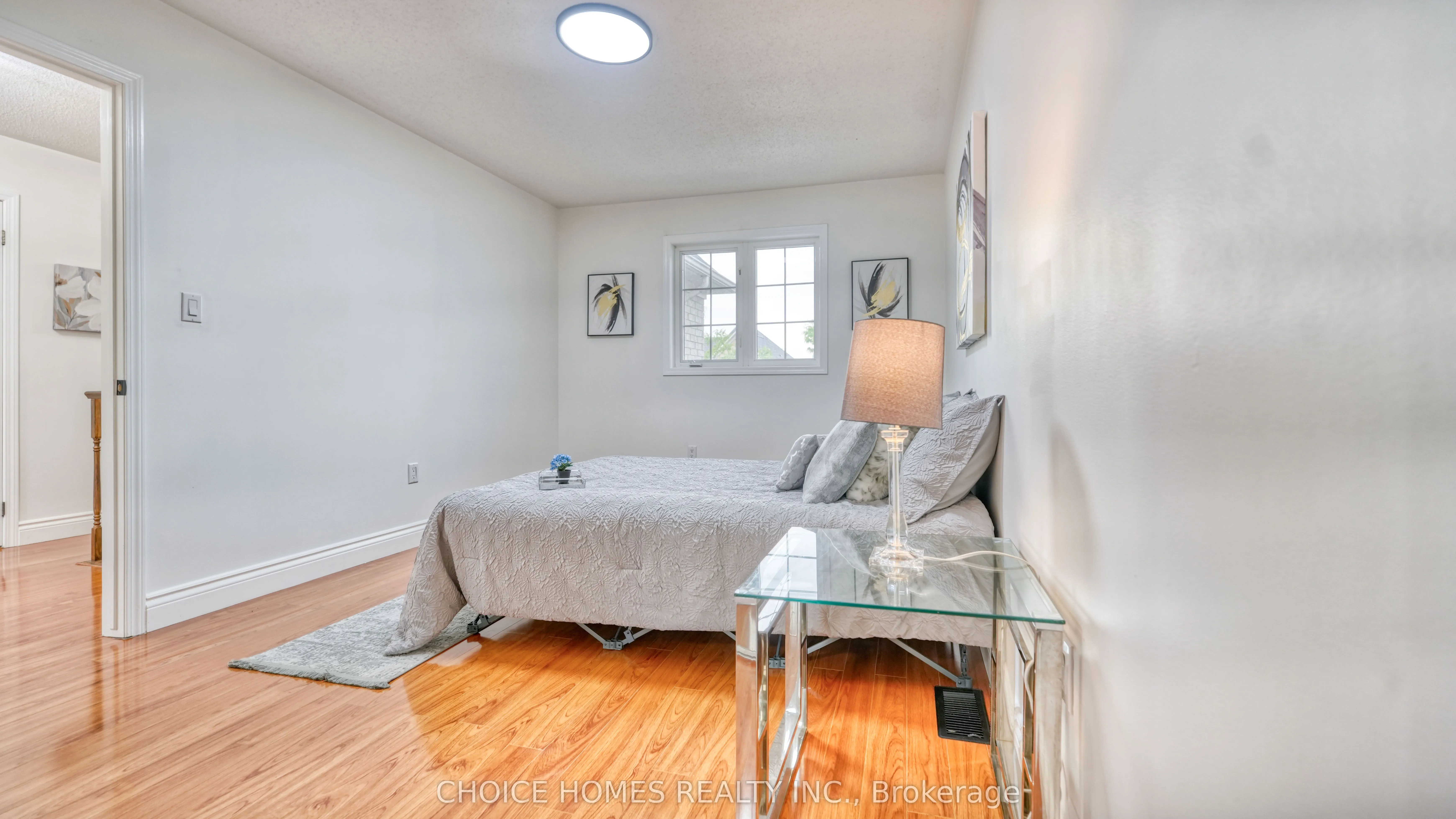 712 Hood Terrace