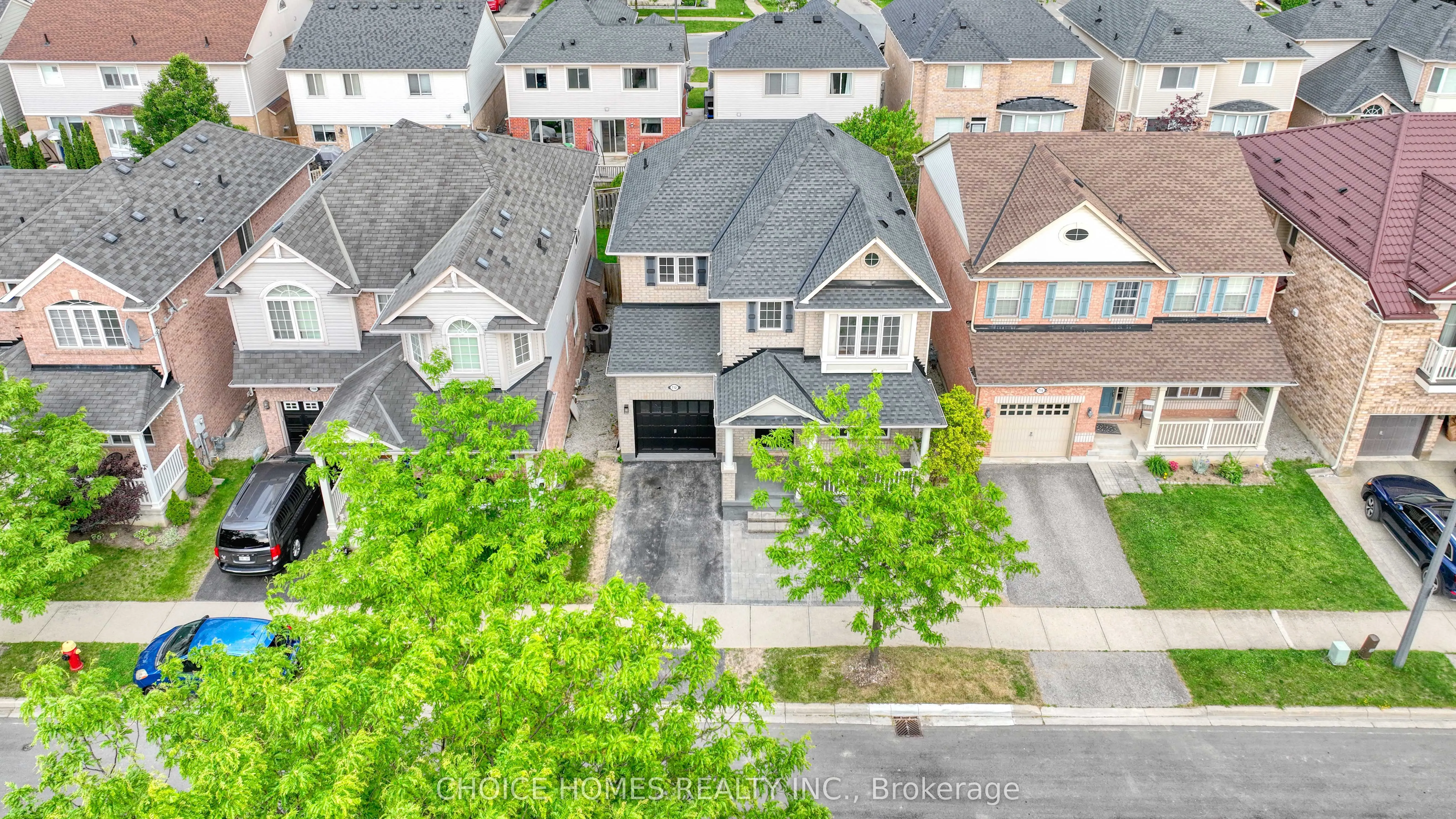 712 Hood Terrace