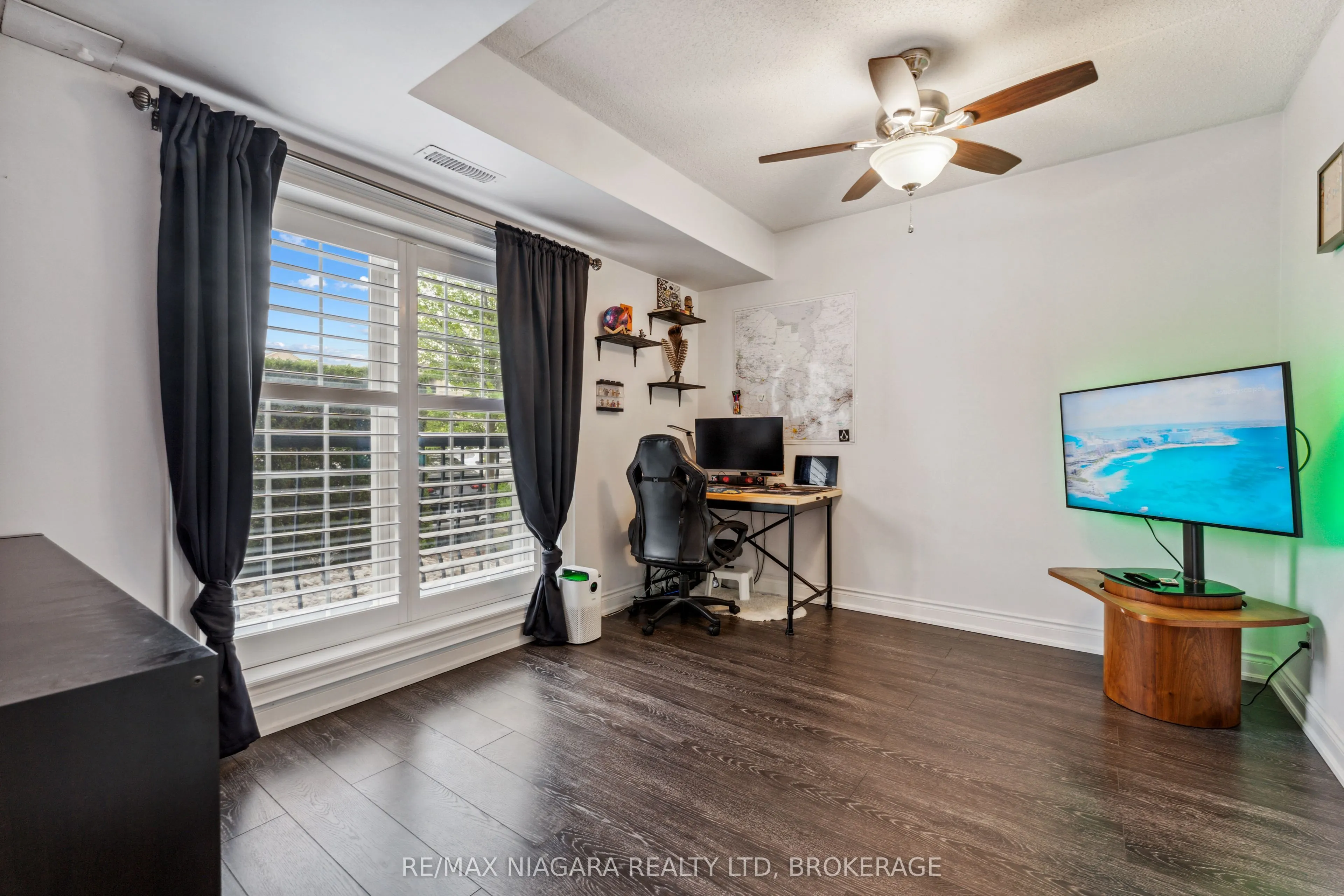 2055 Appleby Line, #102