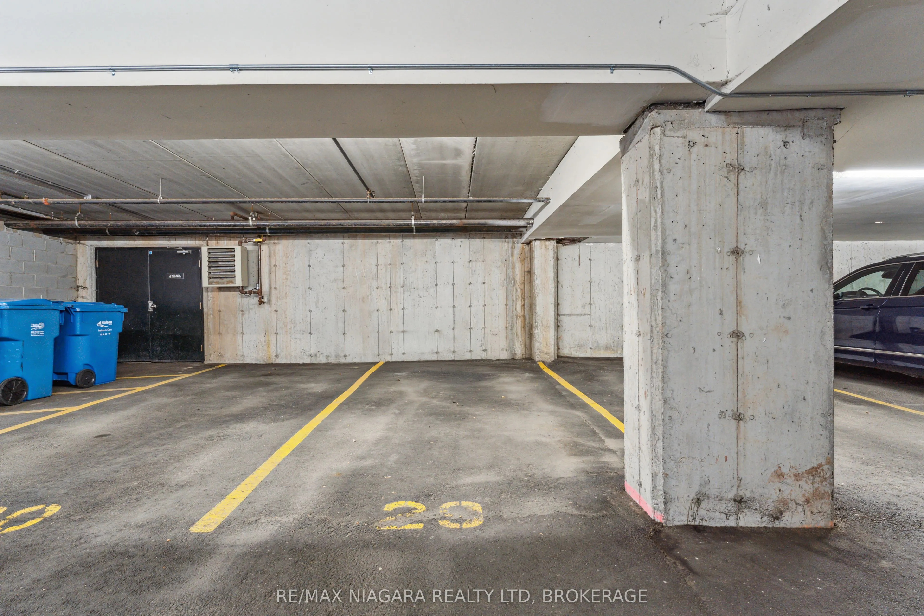 2055 Appleby Line, #102