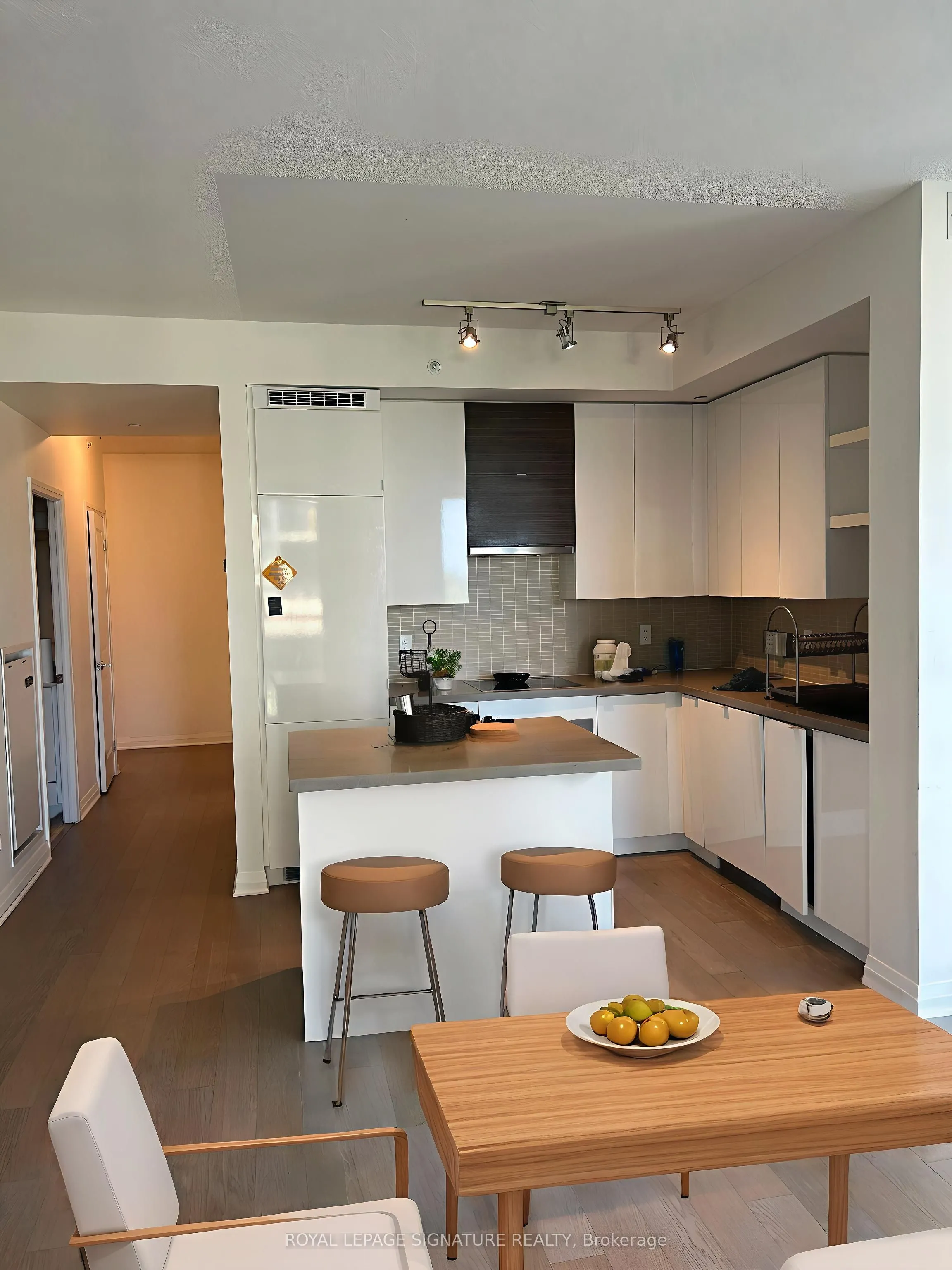 60 Annie Craig Drive, #412