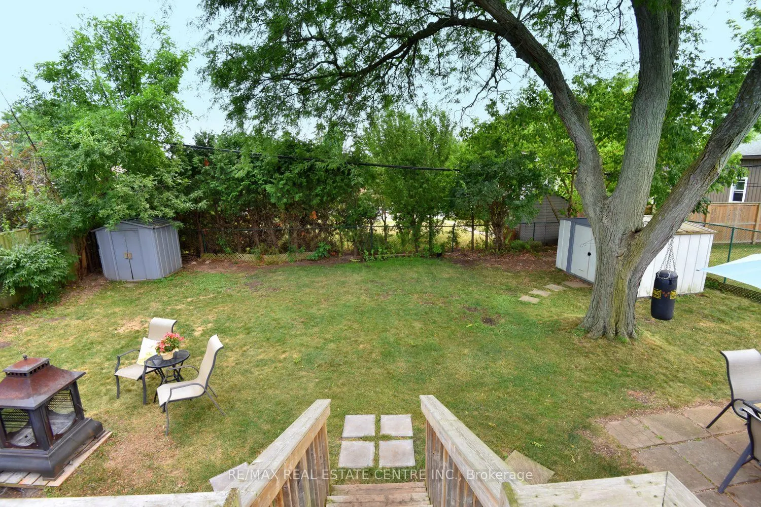 238 Kent Crescent E