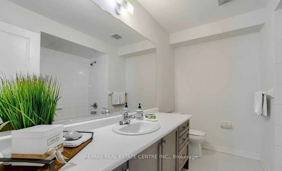 5 Blackberry Valley Crescent